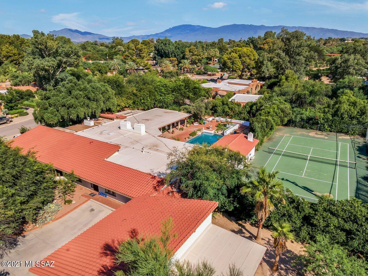 Country Club Estates NO. 1 - Residential