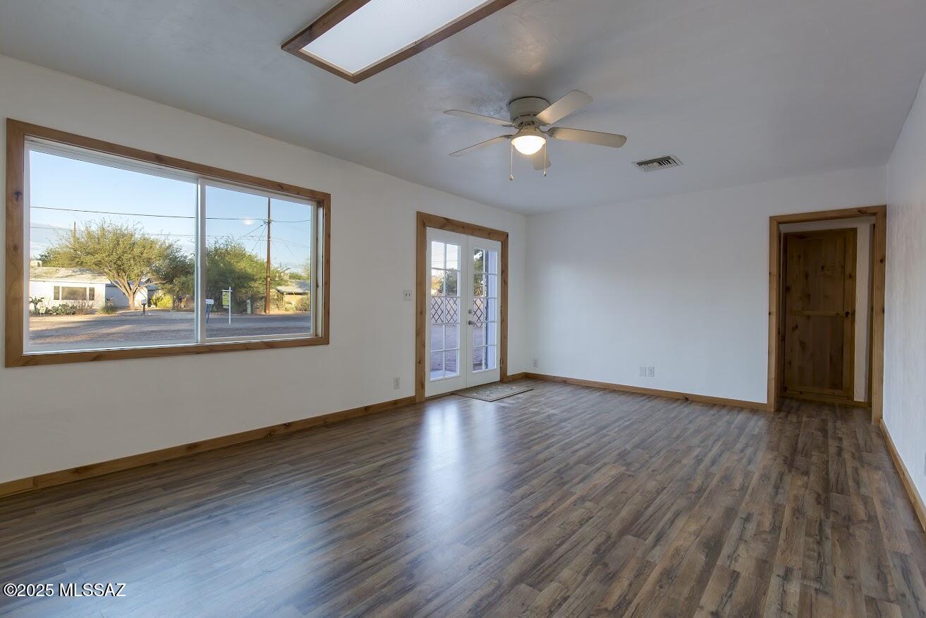 2707 N Nordic Lane
