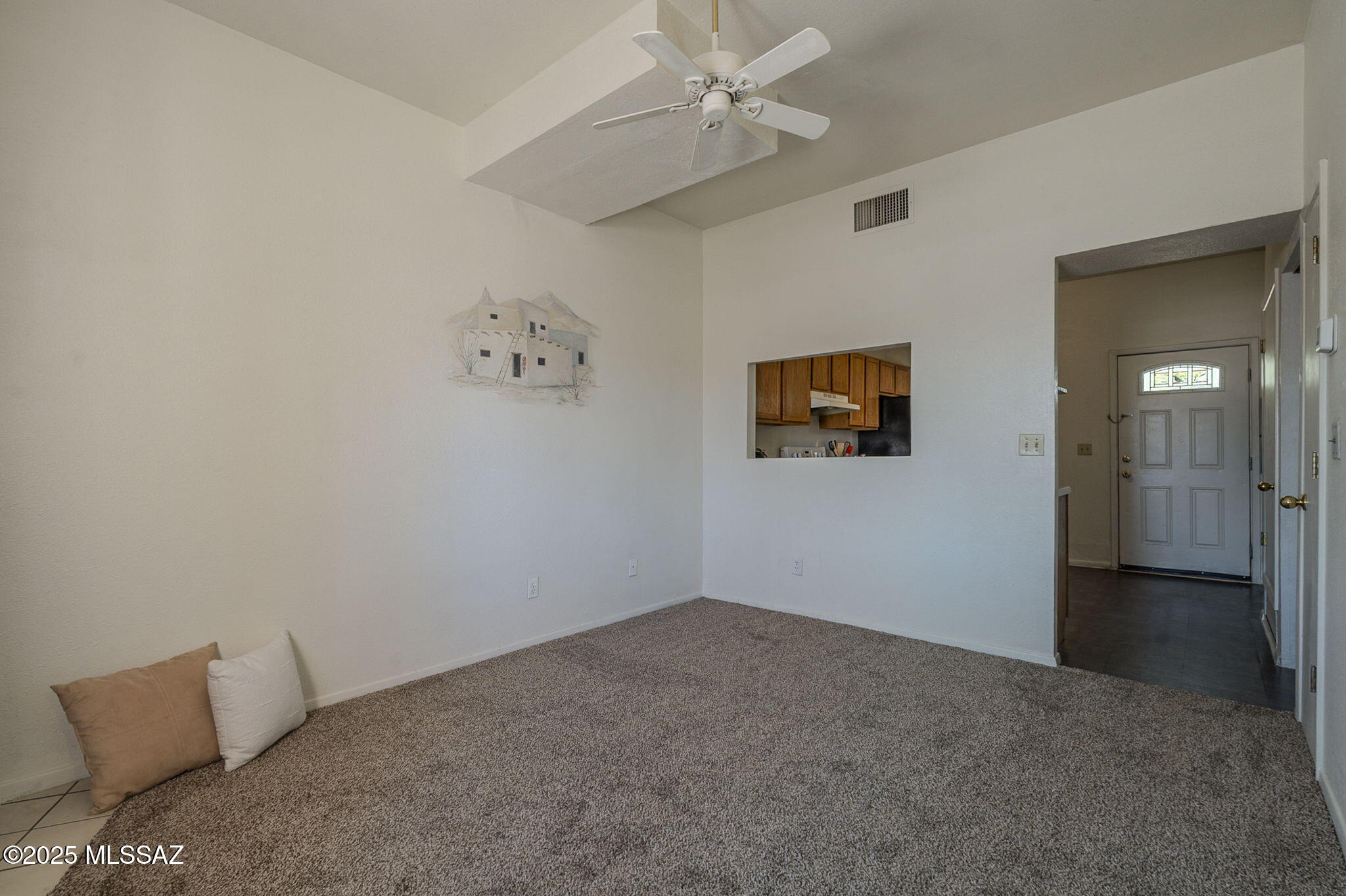 3409 N Fontana