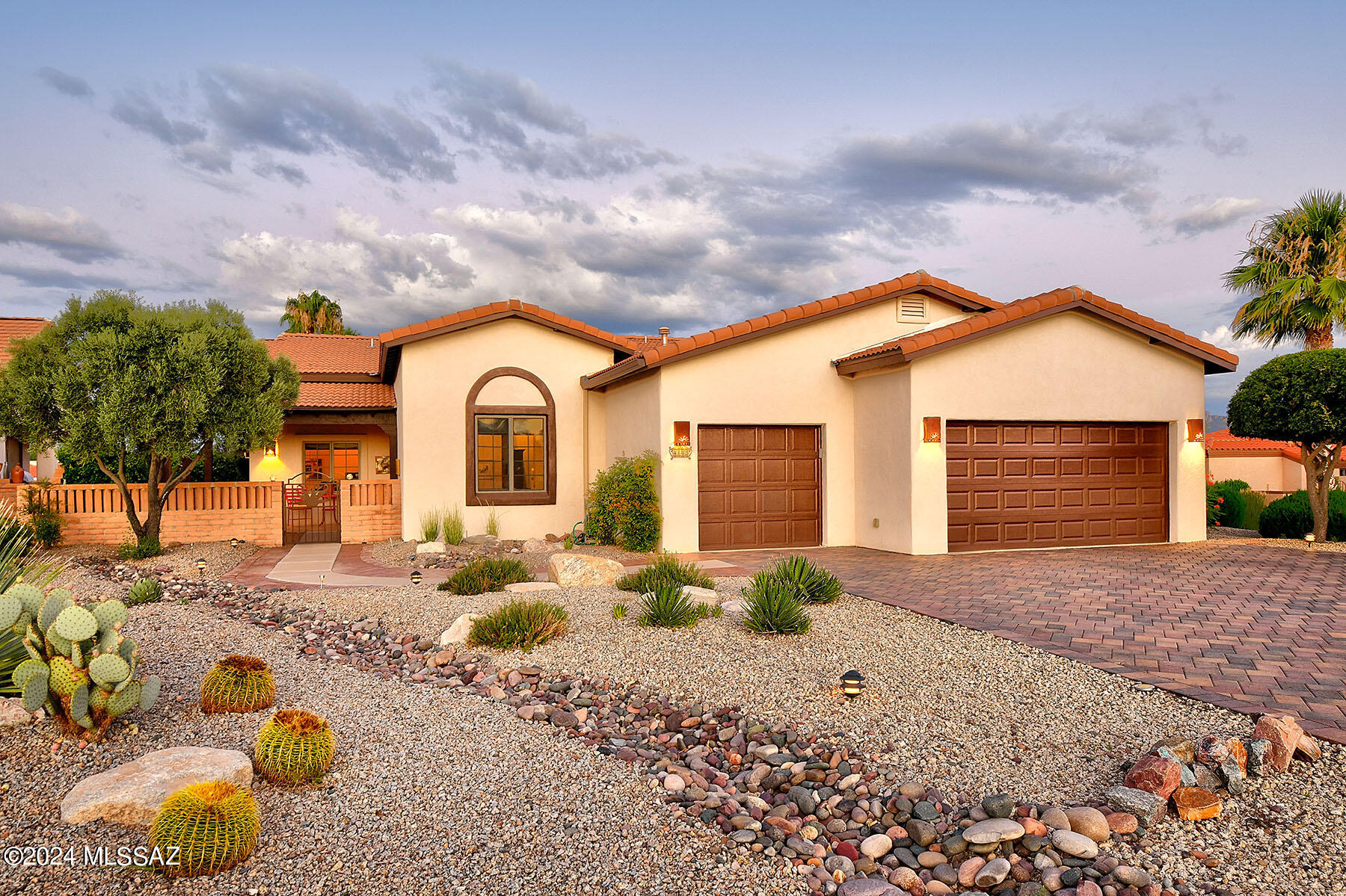 San Ignacio Heights Resub (1,2, 157-165) - Residential