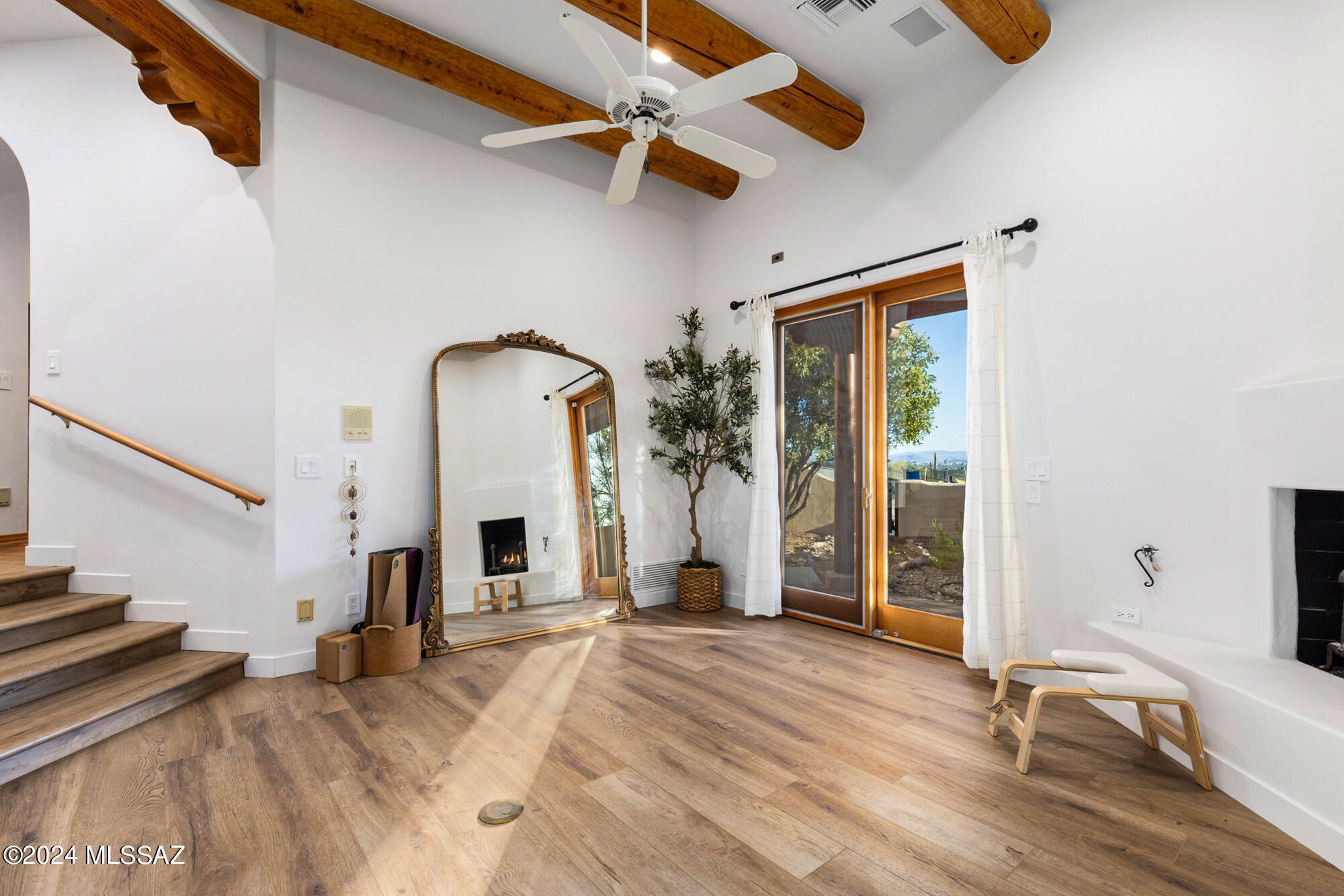 La Puerta On Hacienda Del Sol (1-10) - Residential