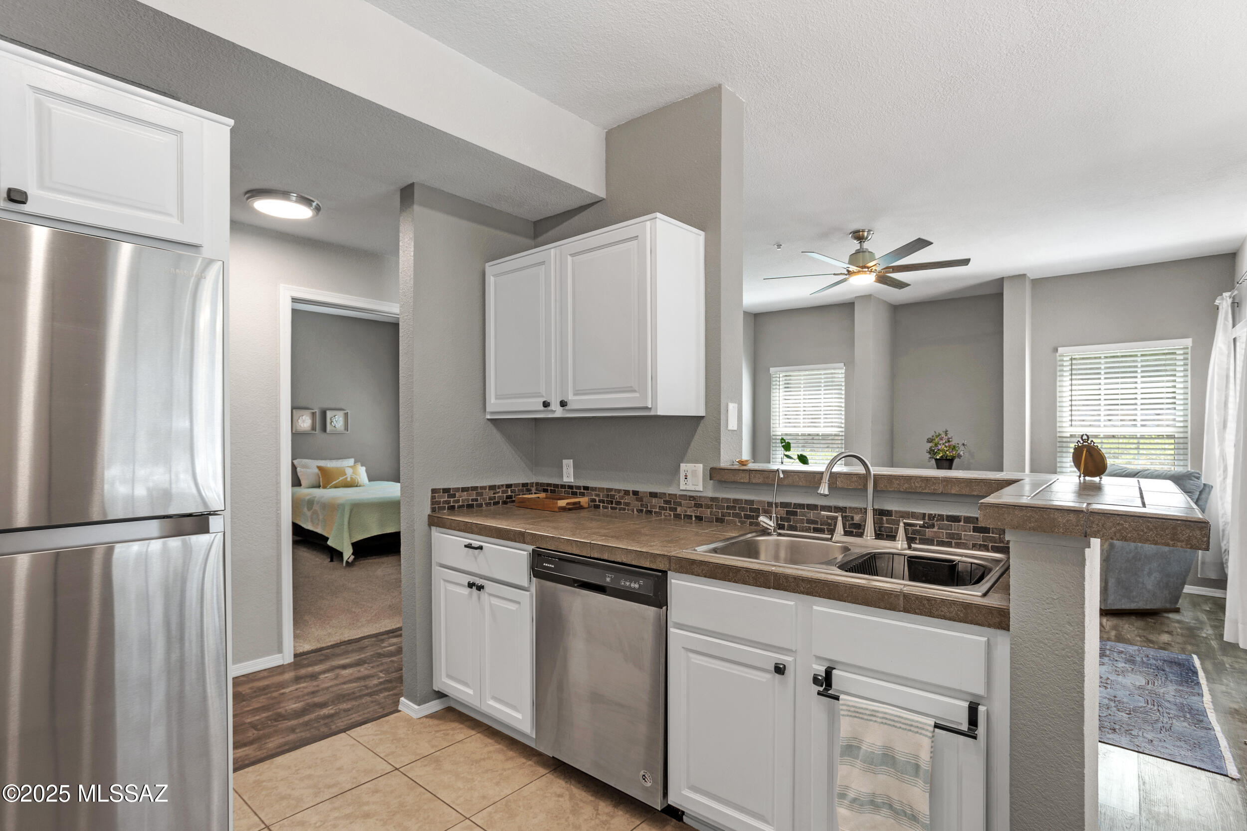 1500 E Pusch Wilderness Drive UNIT 10105
