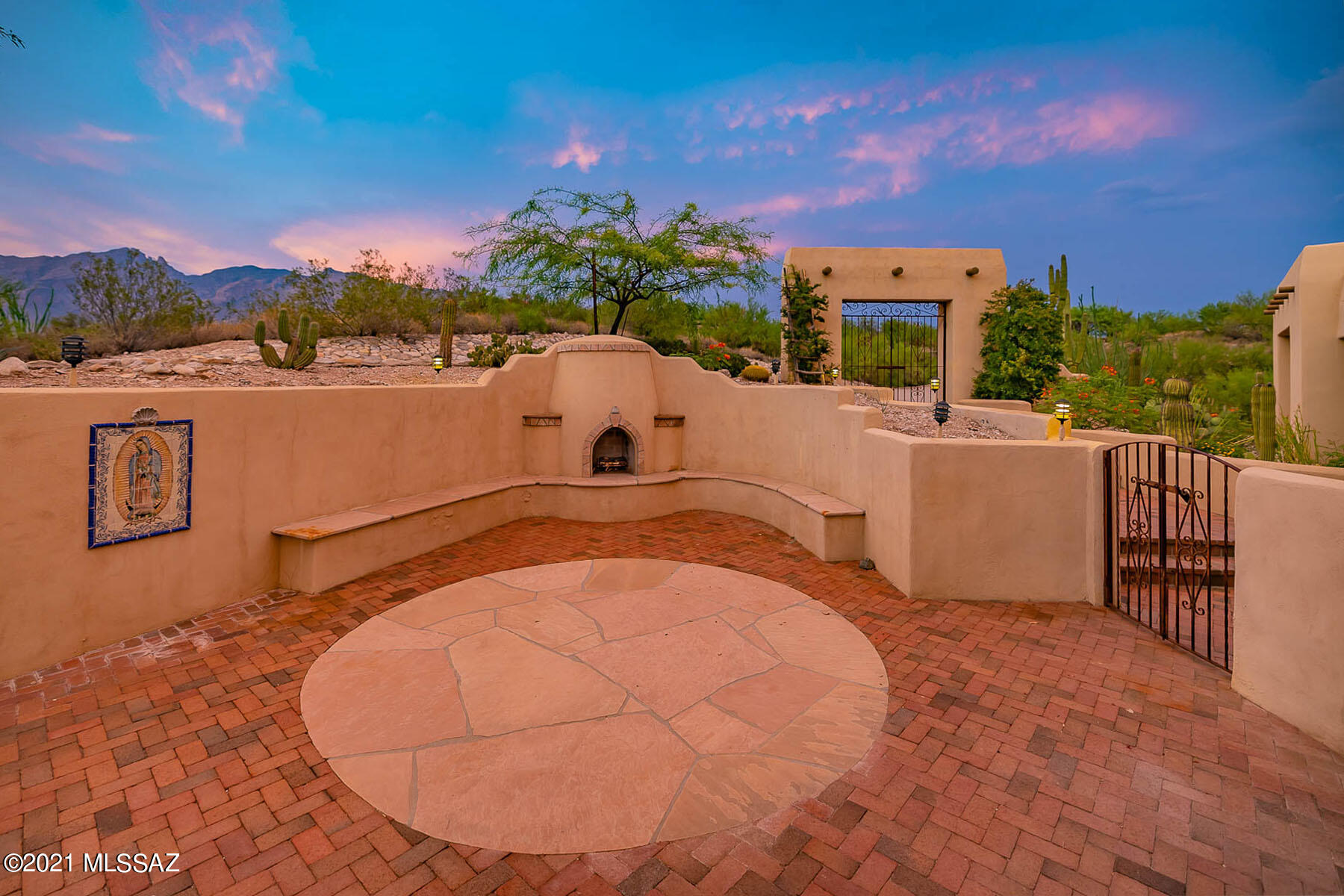 Catalina Foothills Est. NO. 10 (73-90, 119, 121, 123, 127-146) - Residential