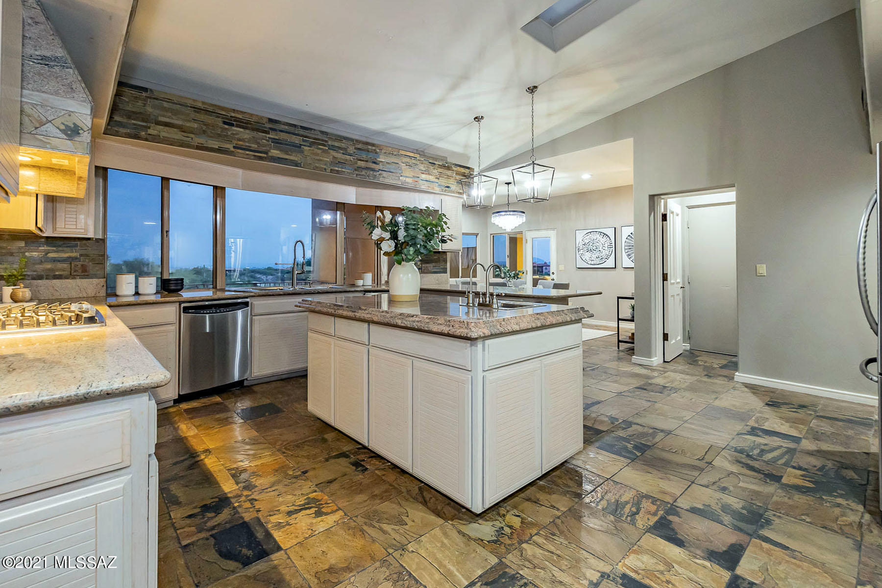 Catalina Foothills Est. NO. 10 (73-90, 119, 121, 123, 127-146) - Residential