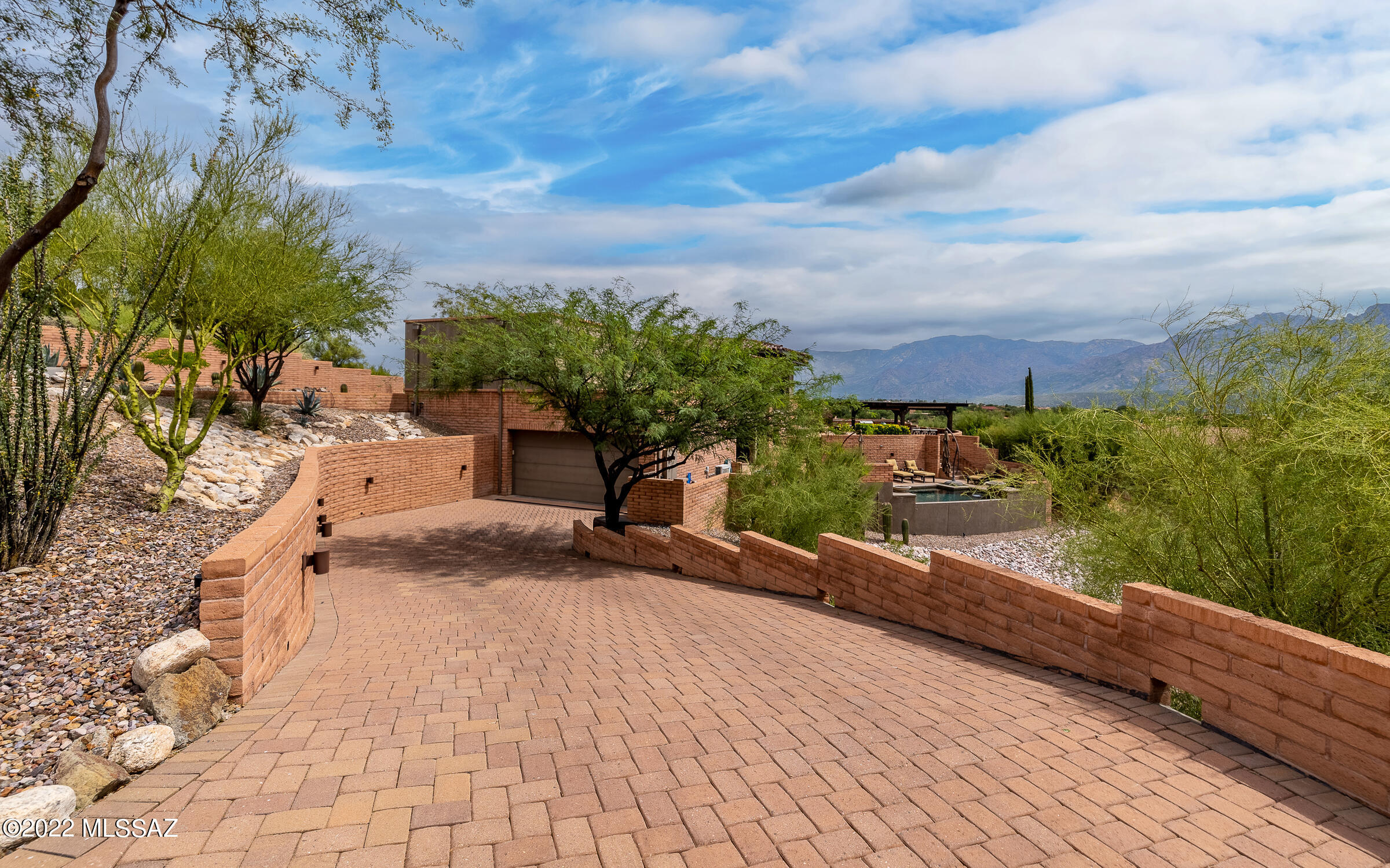 Monte Del Oro (1-187) - Residential