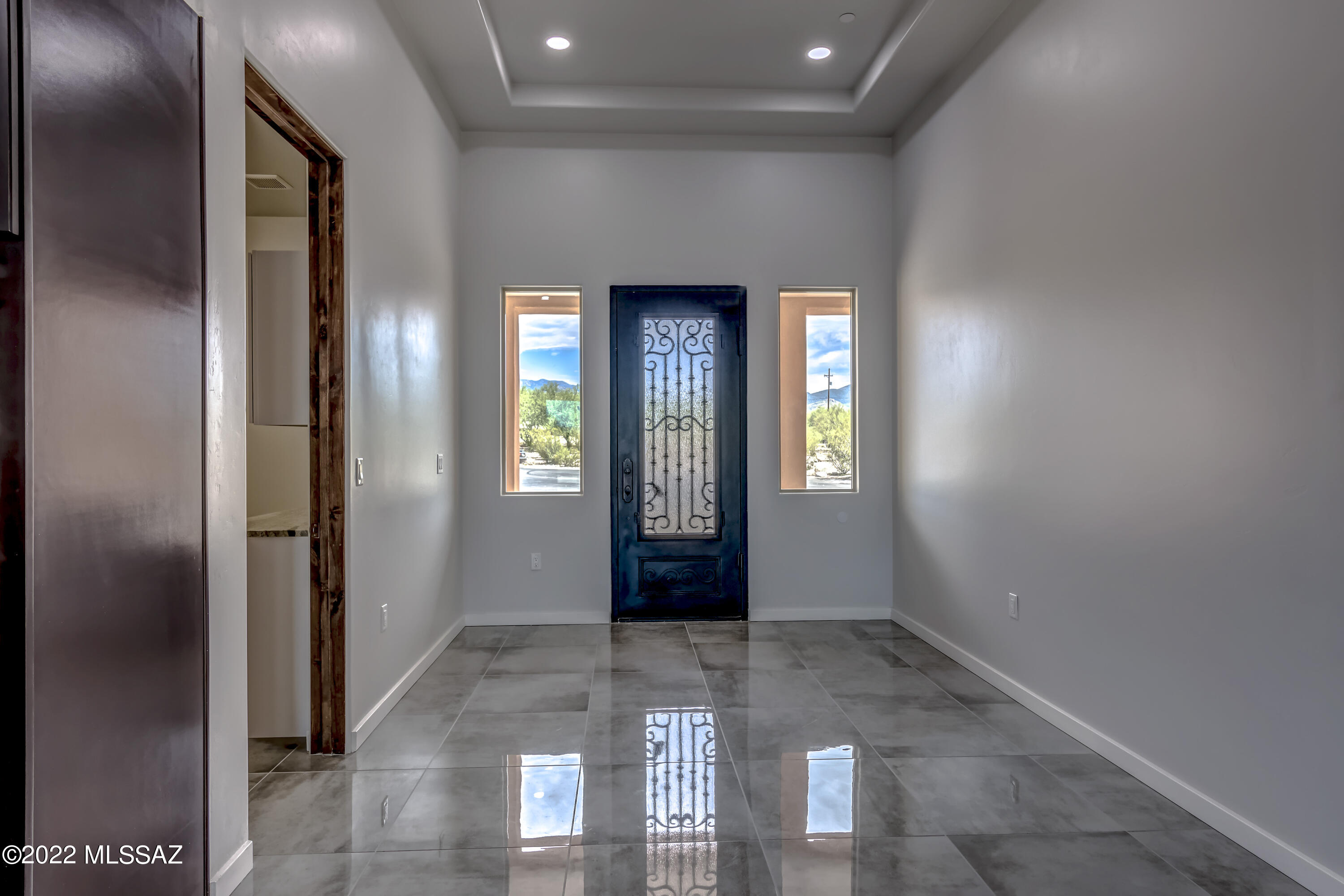 Hacienda De Tanque Verde (1-12) - Residential