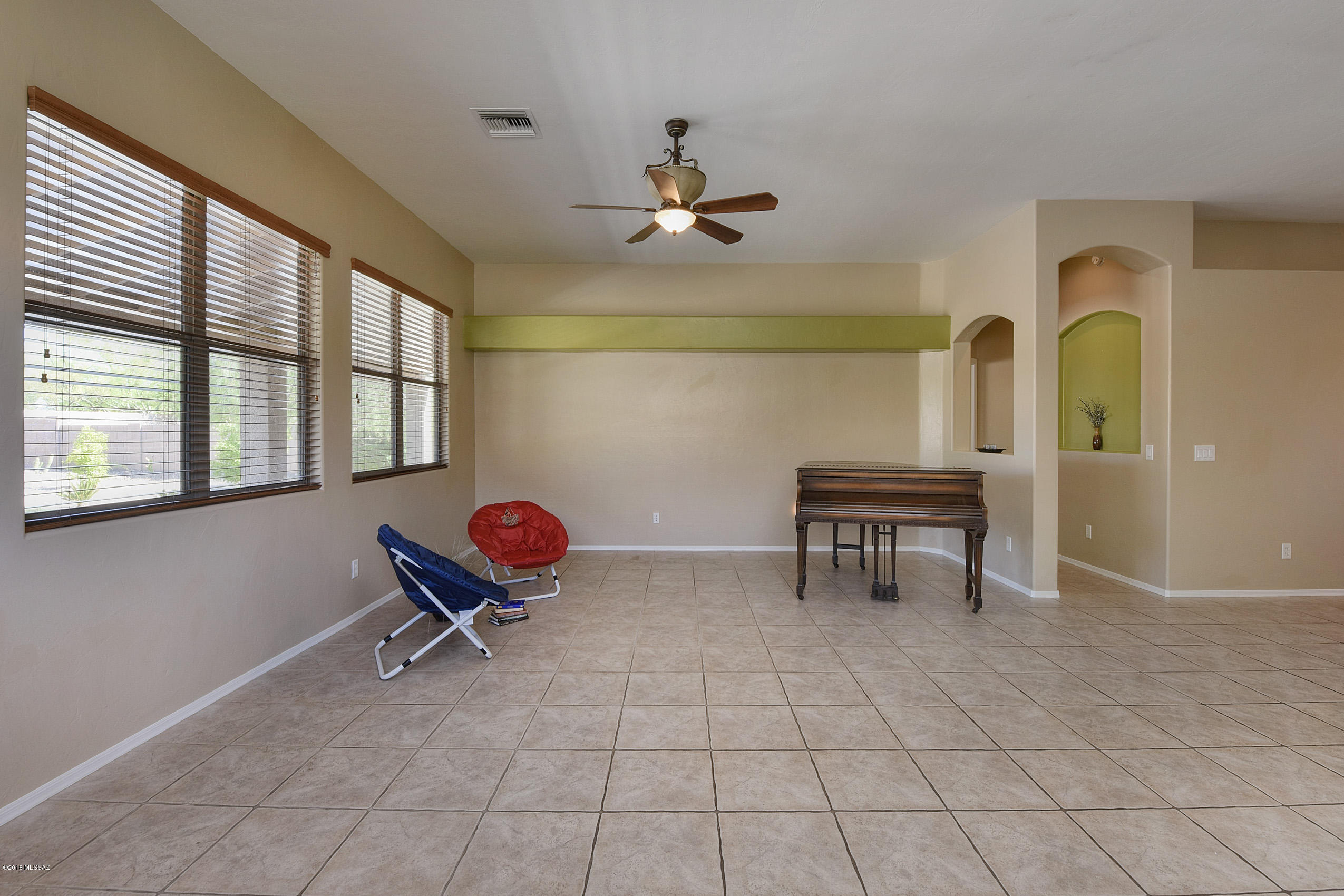 Continental Reserve Blk. 16B (1-86) - Residential