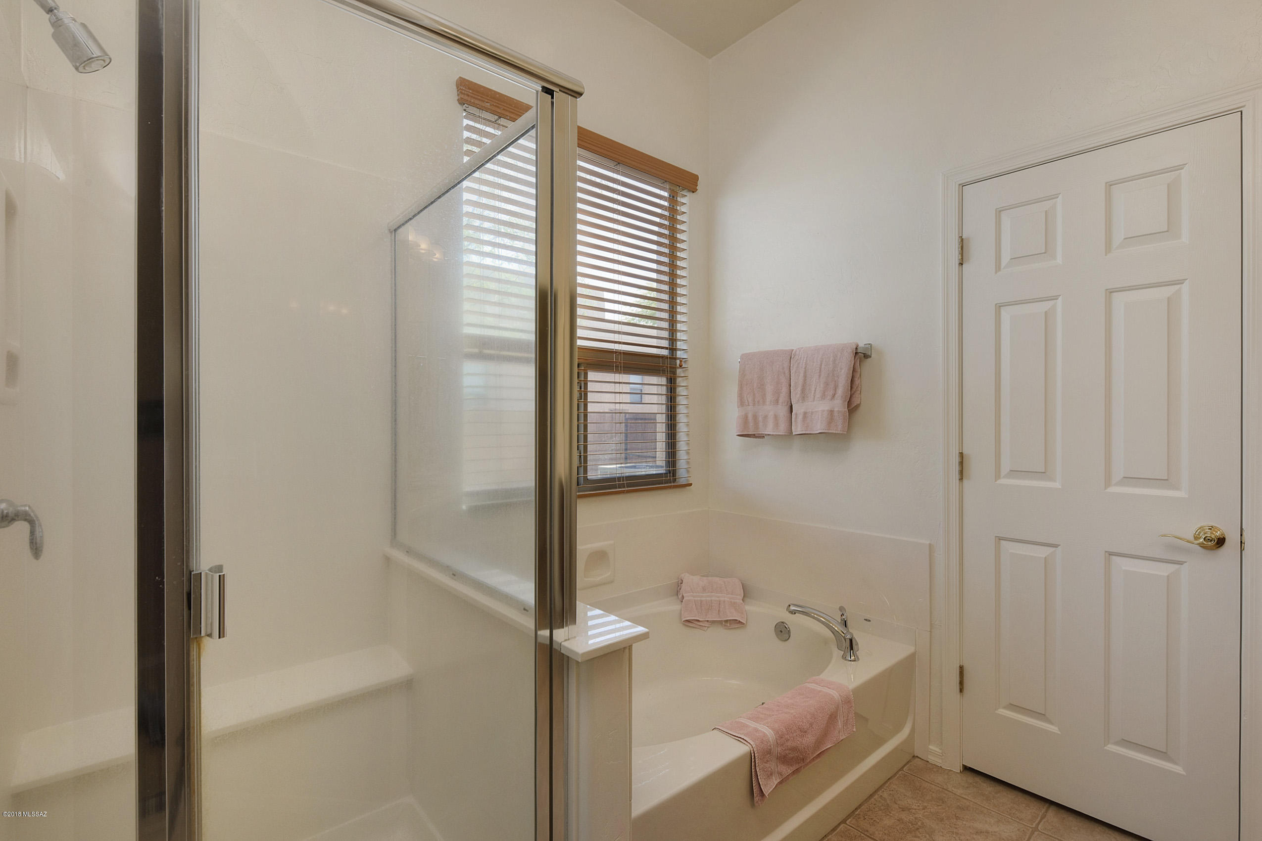 Continental Reserve Blk. 16B (1-86) - Residential