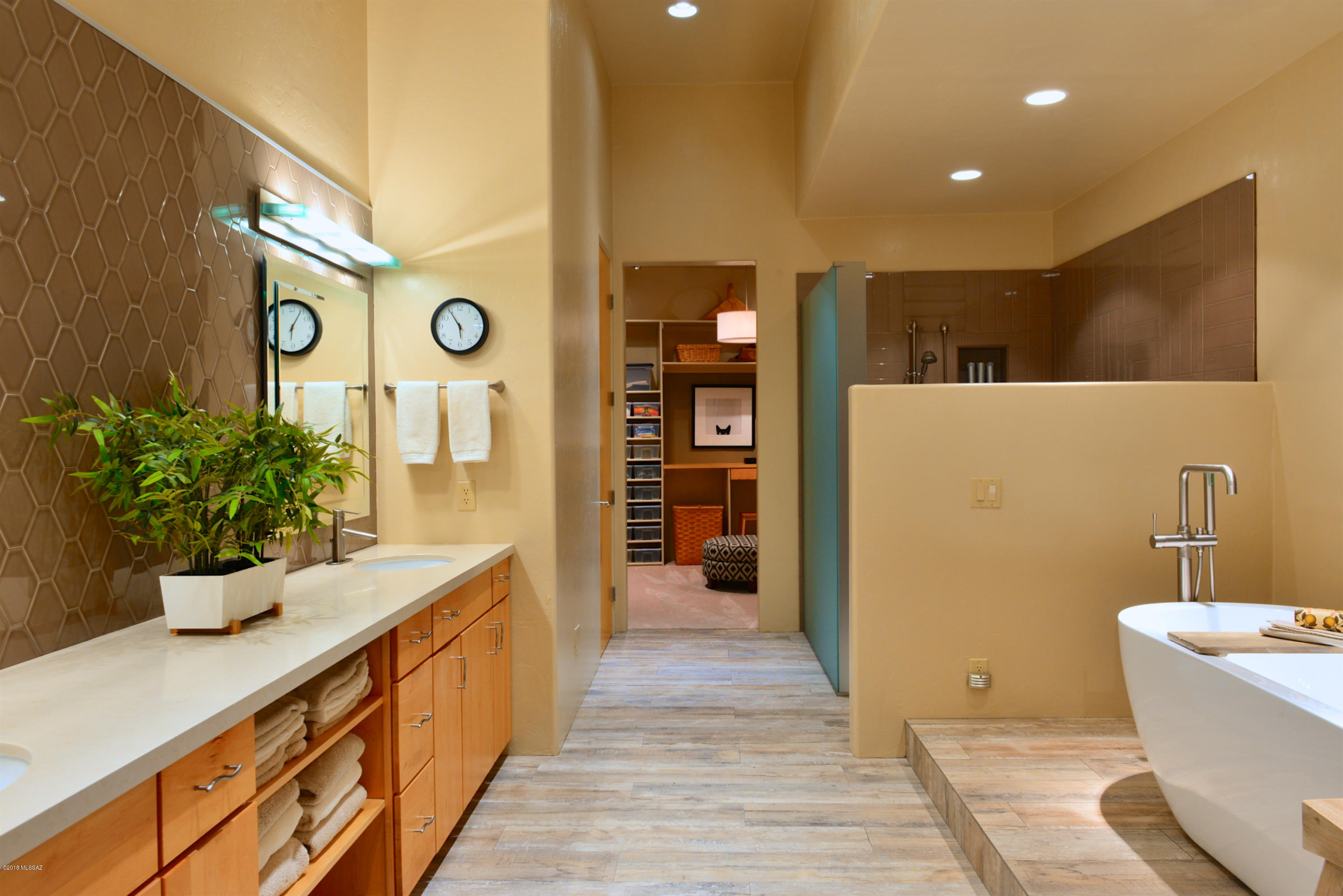 Moonridge (1-48) - Residential