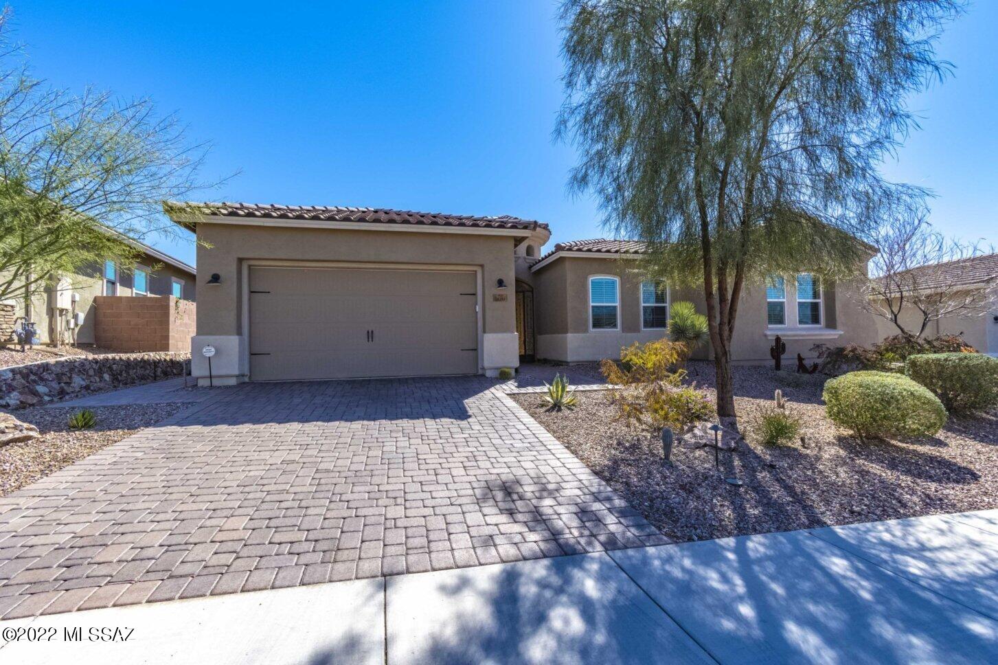 Golden Barrel Place At Dove Mountain SQ20141710079 - Residential