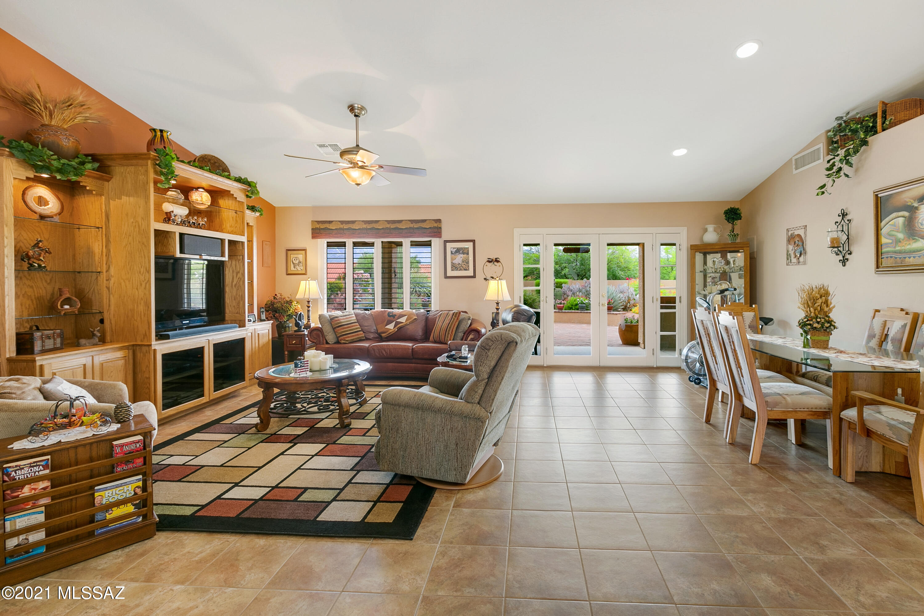 Saddlebrooke - Residential