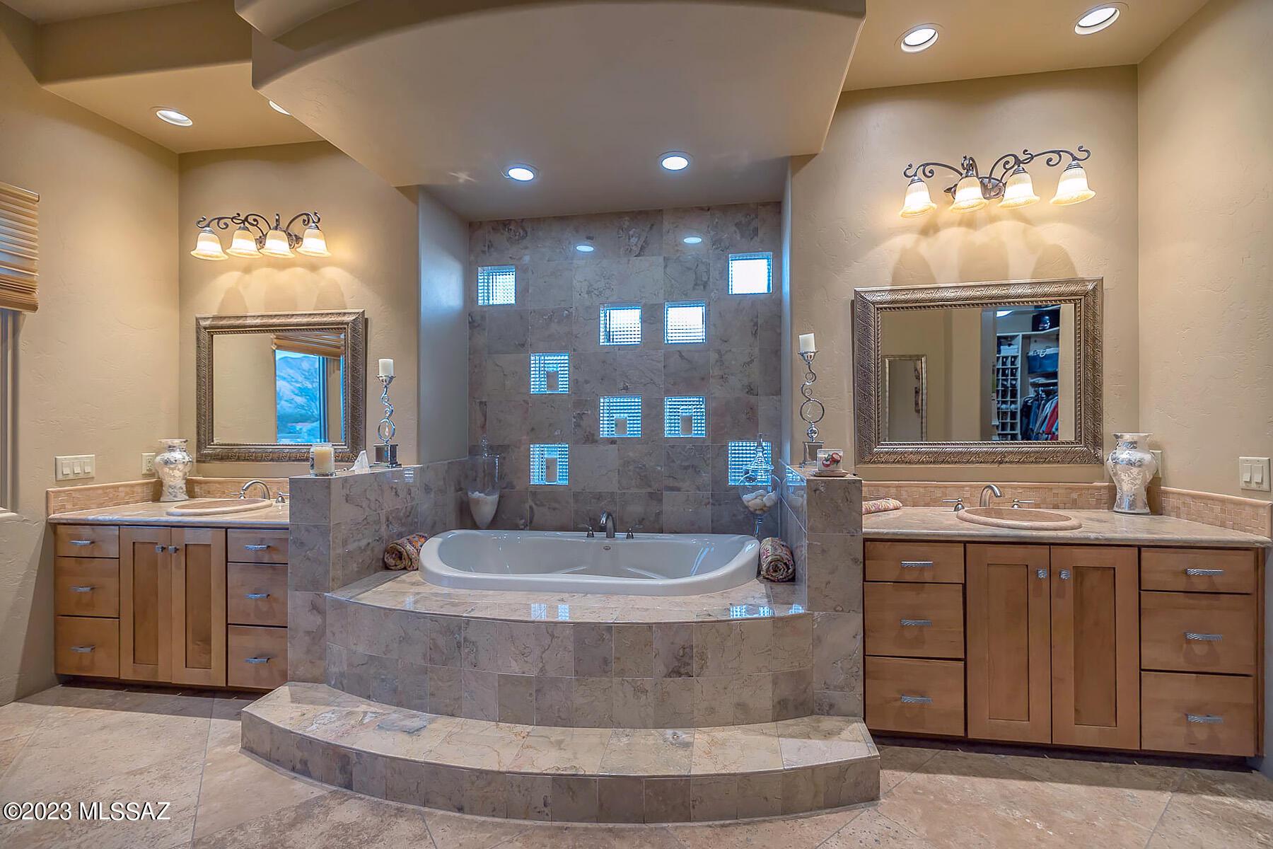 Rancho Vistoso Neighborhood 13 Parcel A, The Est. At Honey Bee Ridge (1-92, 93-128) - Residential