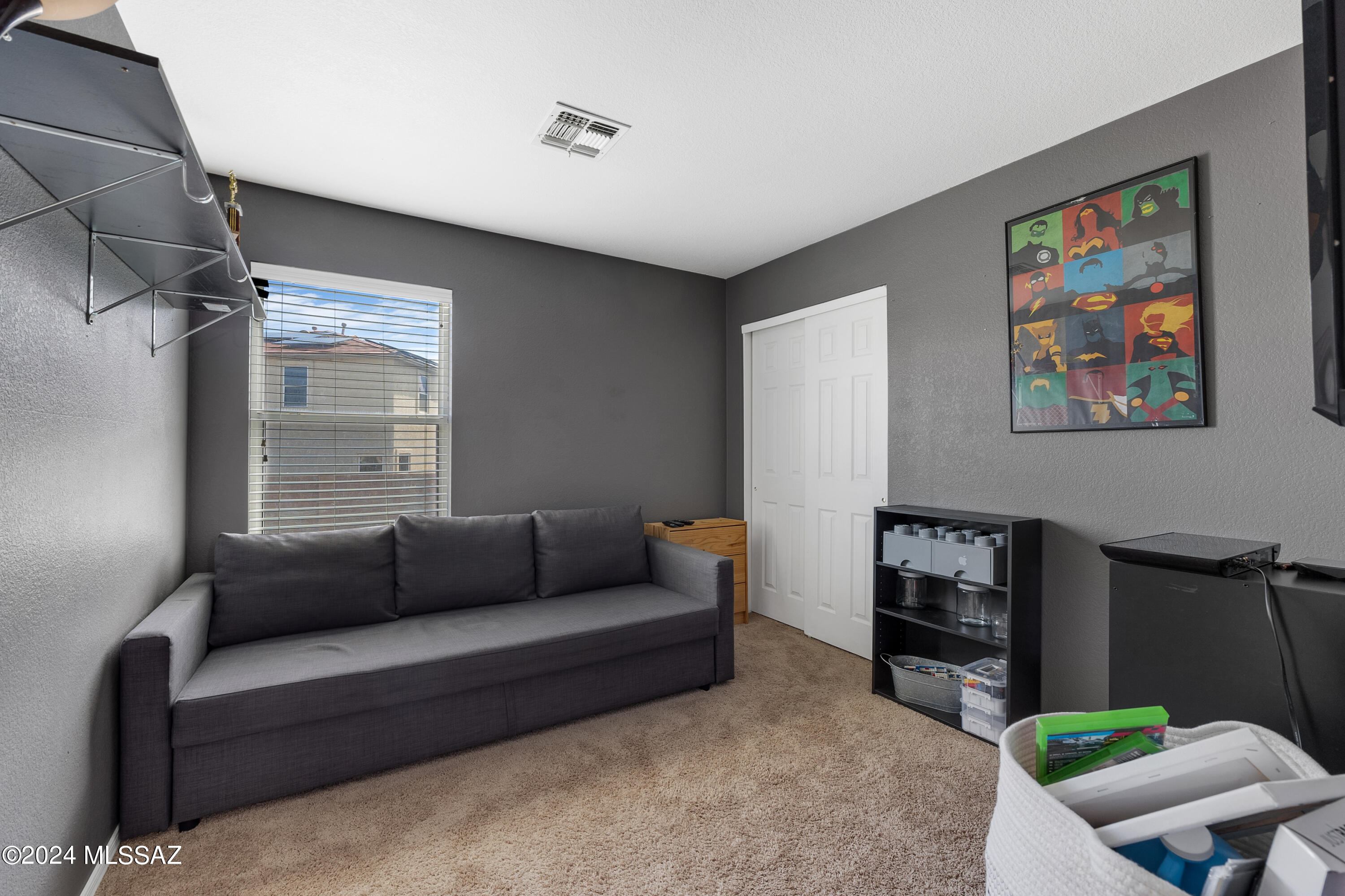Black Horse (1-411) - Residential