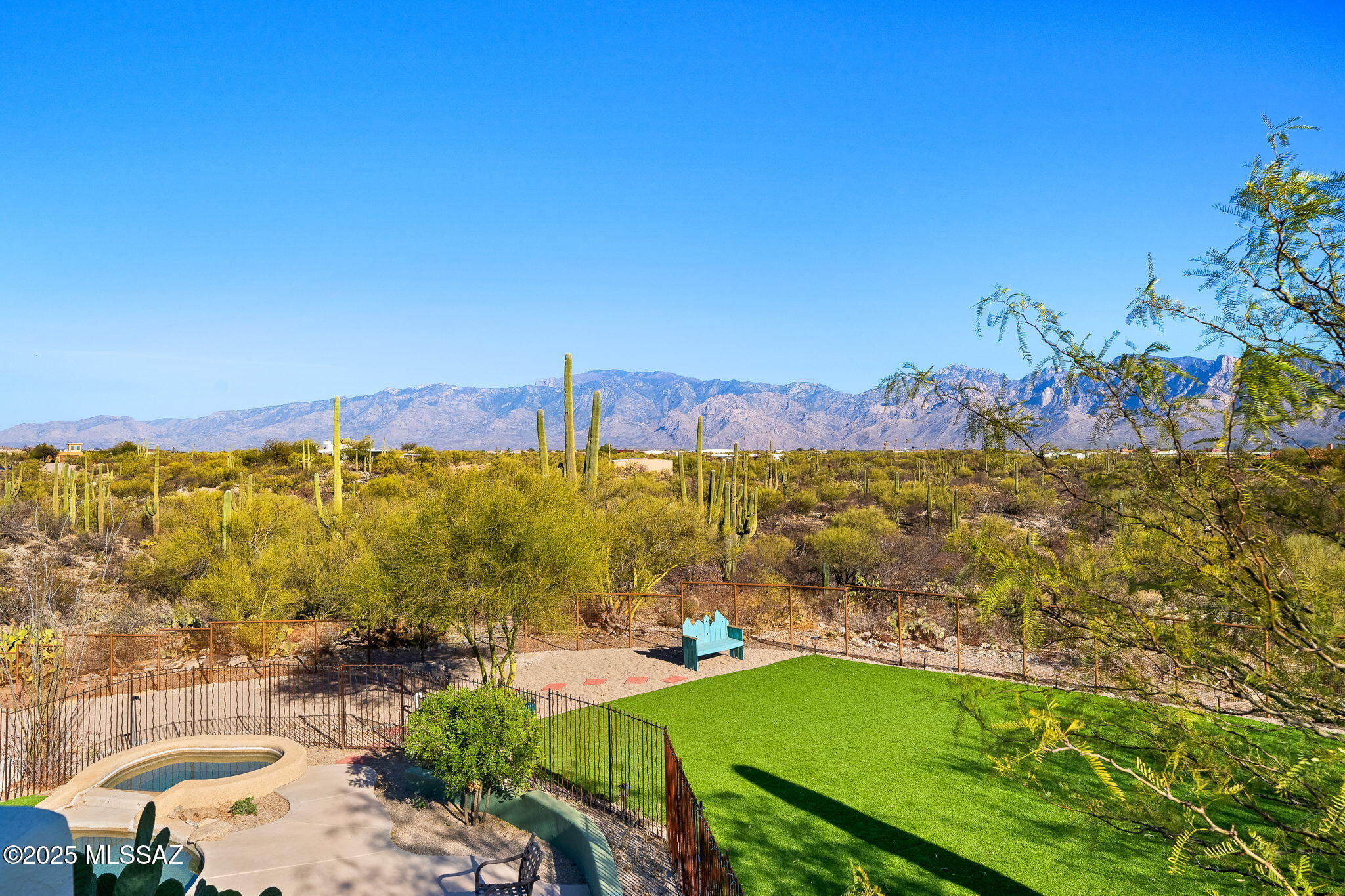 La Cholla Airpark - Residential