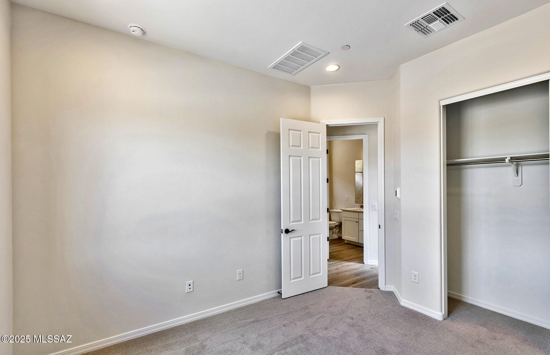 13382 N Sanidine Drive