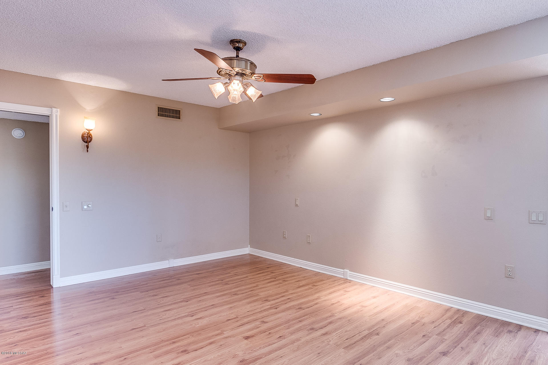 Continental Vistas(1-302) - Residential