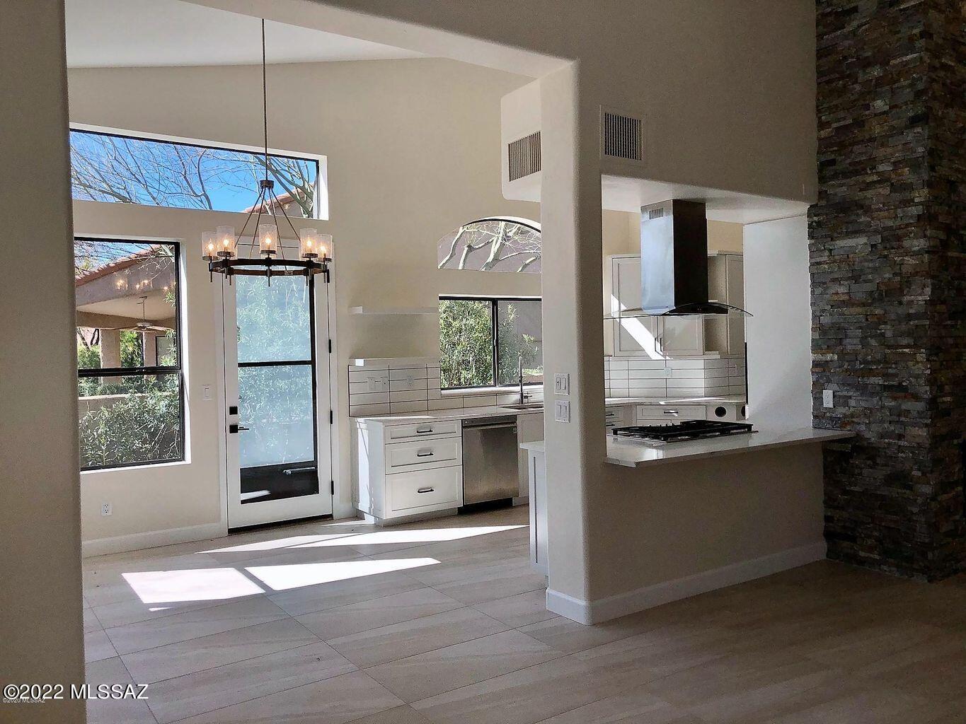 Ventana Canyon Golf Villas - Residential
