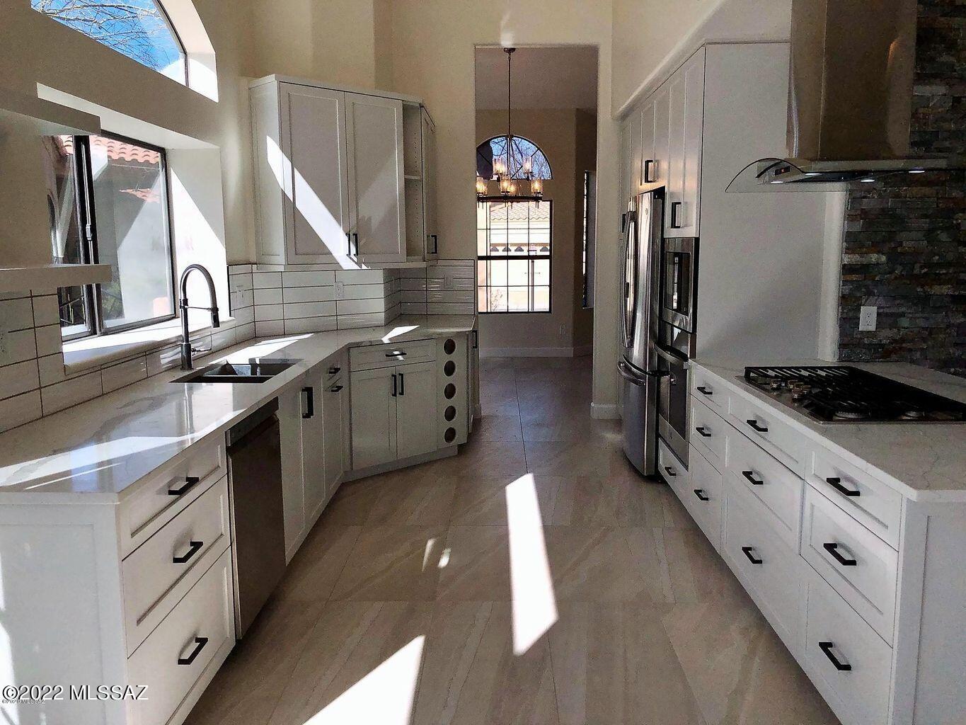 Ventana Canyon Golf Villas - Residential