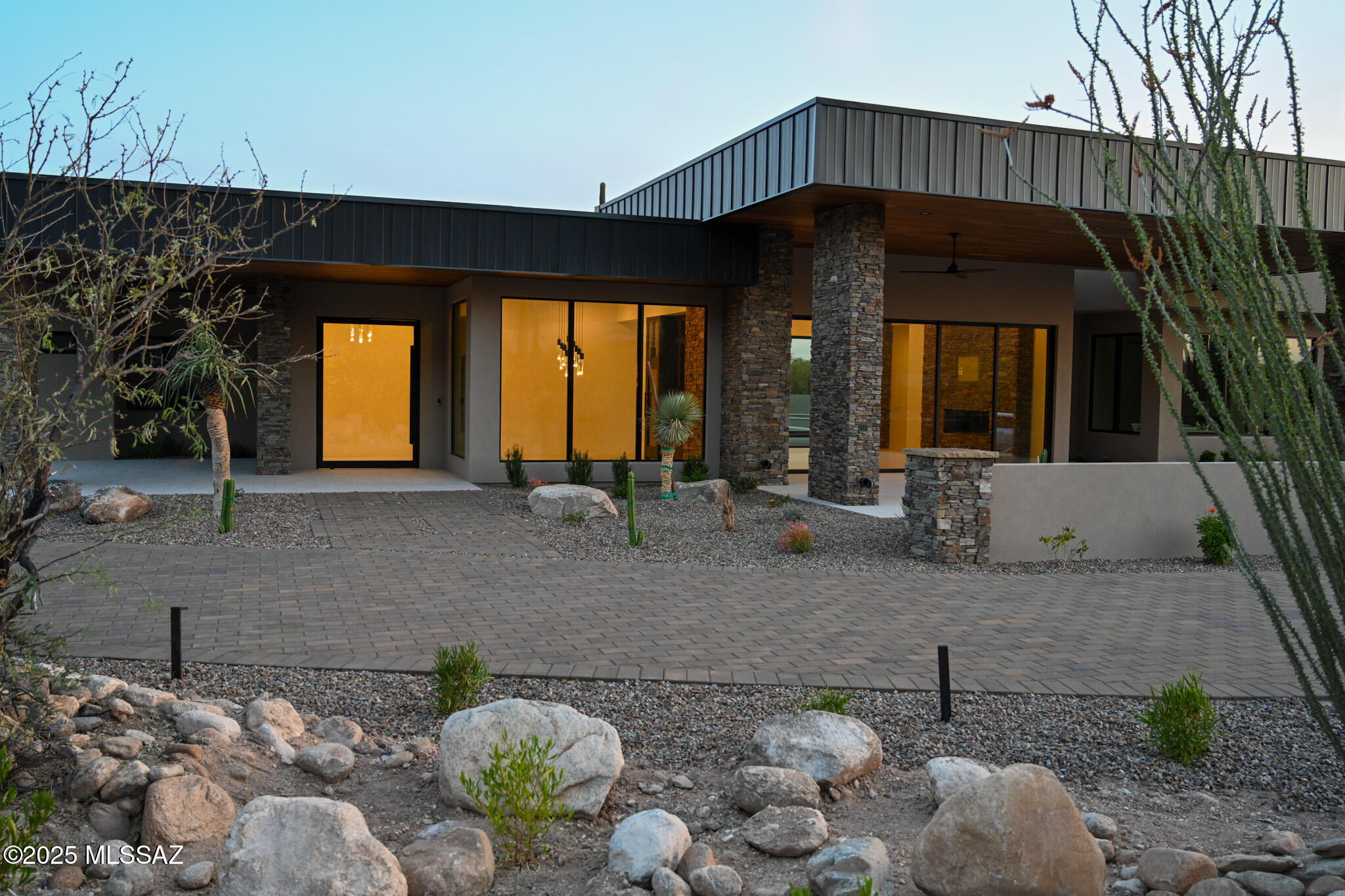 2155 E Desert Garden Drive