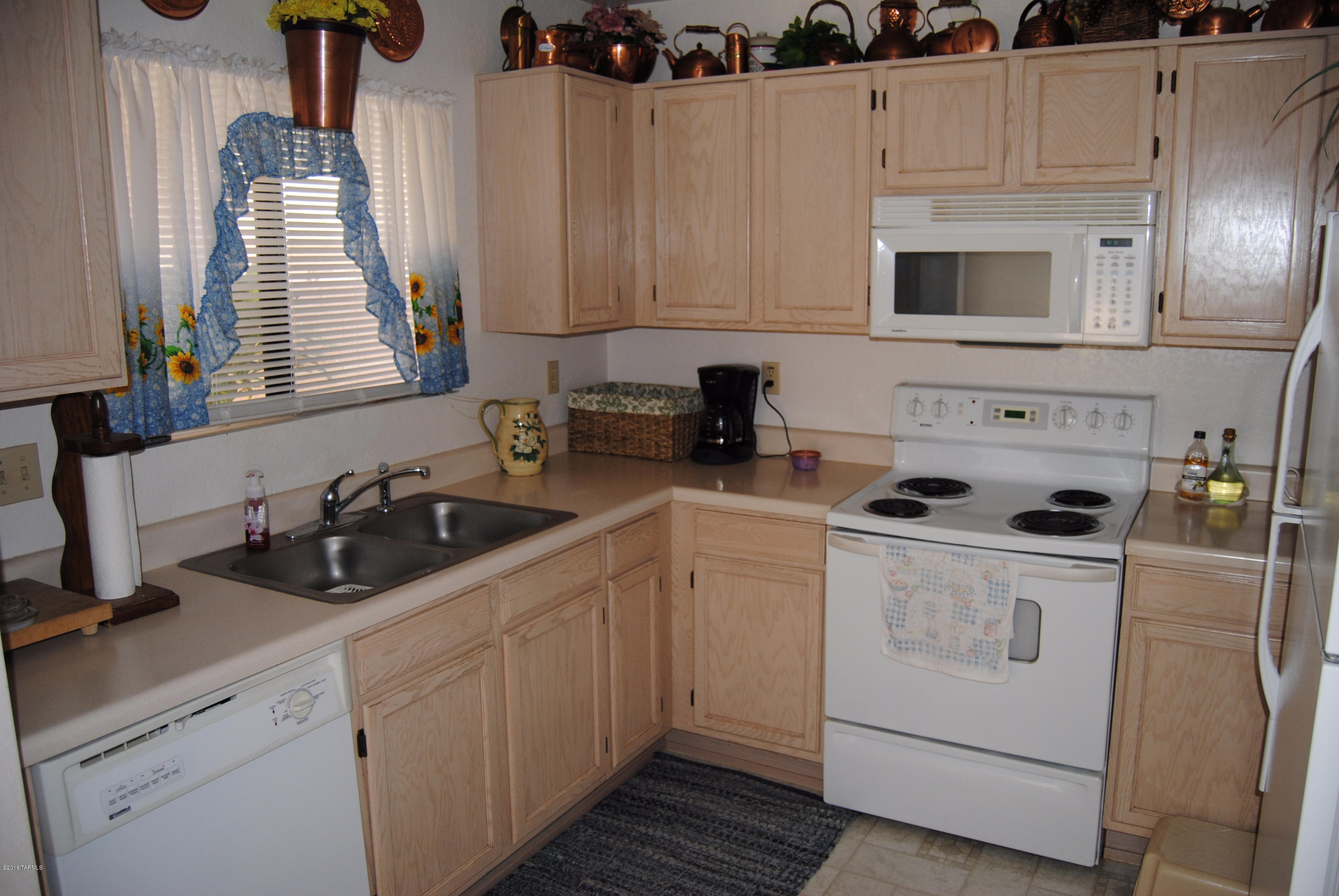 Country Club(1-221) - Residential