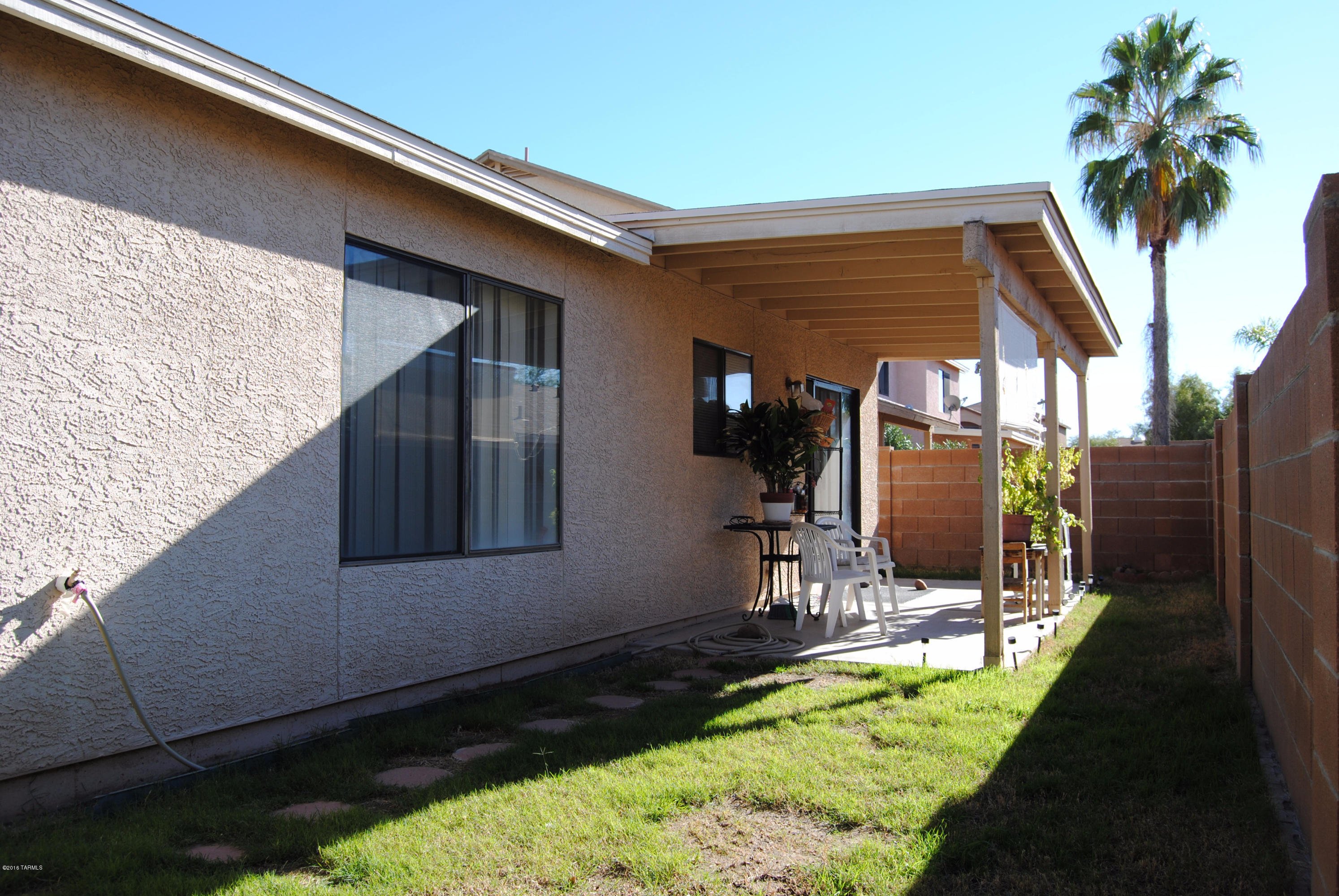 Country Club(1-221) - Residential
