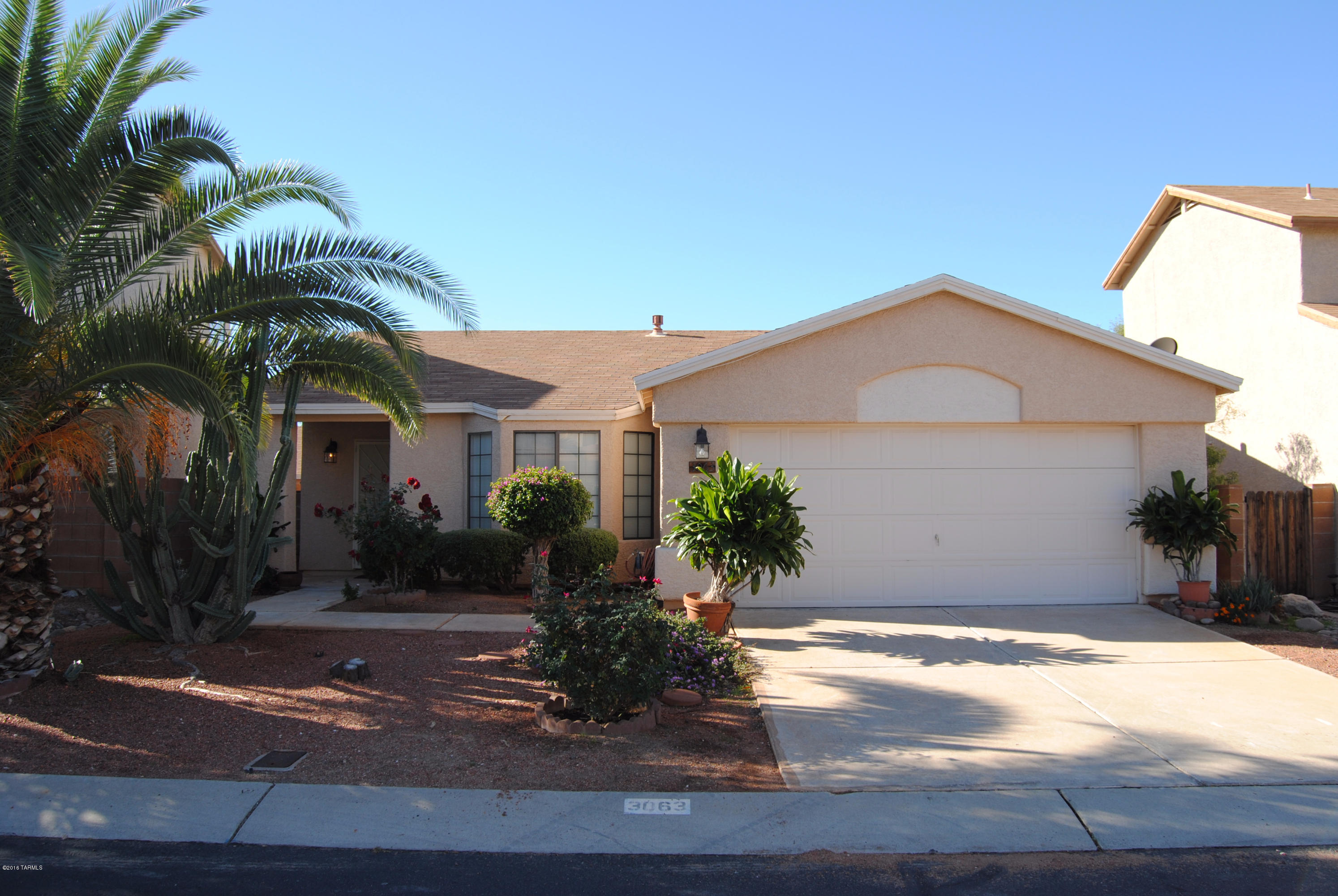 Country Club(1-221) - Residential
