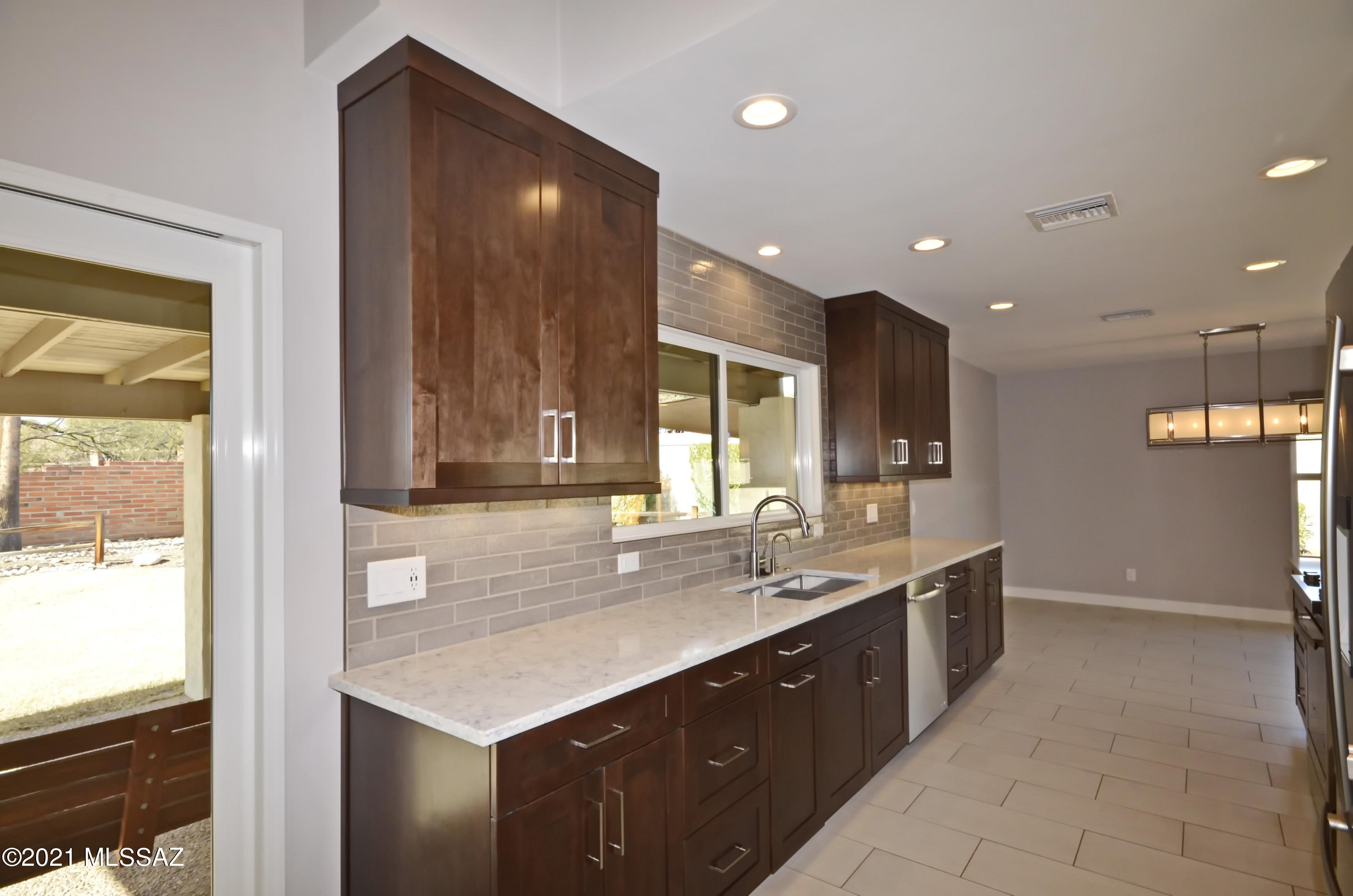 Sabino Vista Southeast  NO. 1 (1-47) - Residential