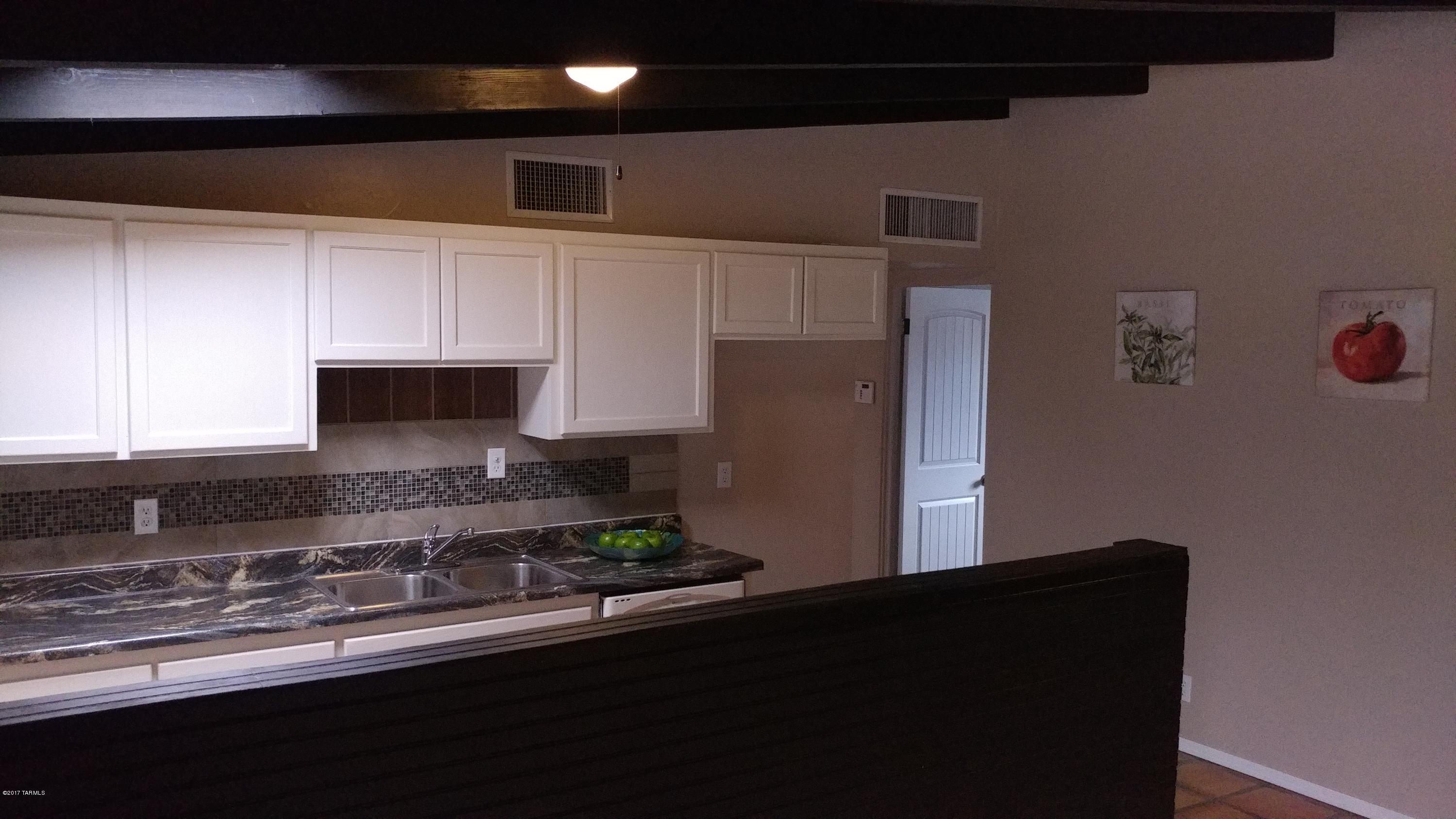 Kingston Knolls Terrace - Residential