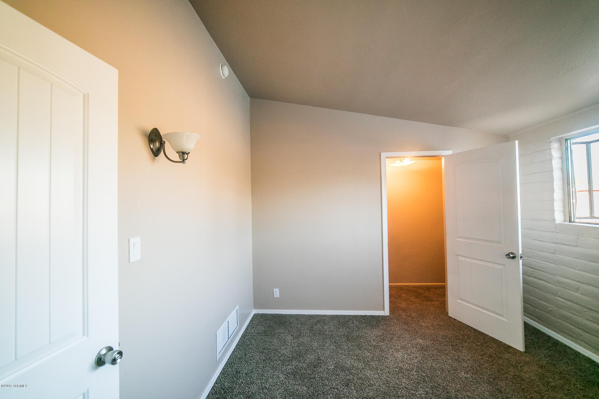 Kingston Knolls Terrace - Residential