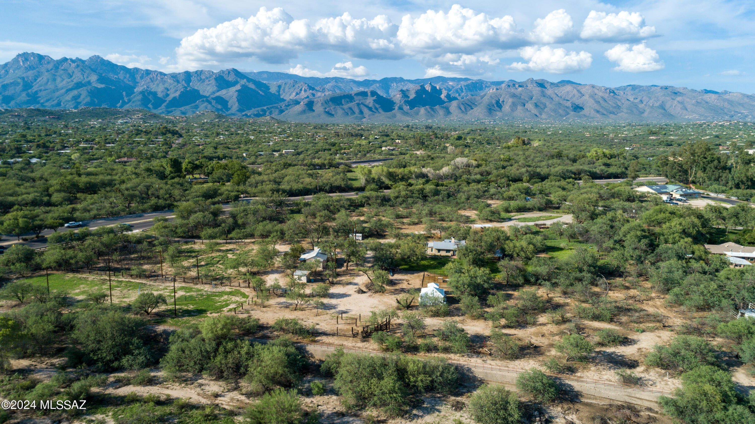 8050 E Tanque Verde Road n/a