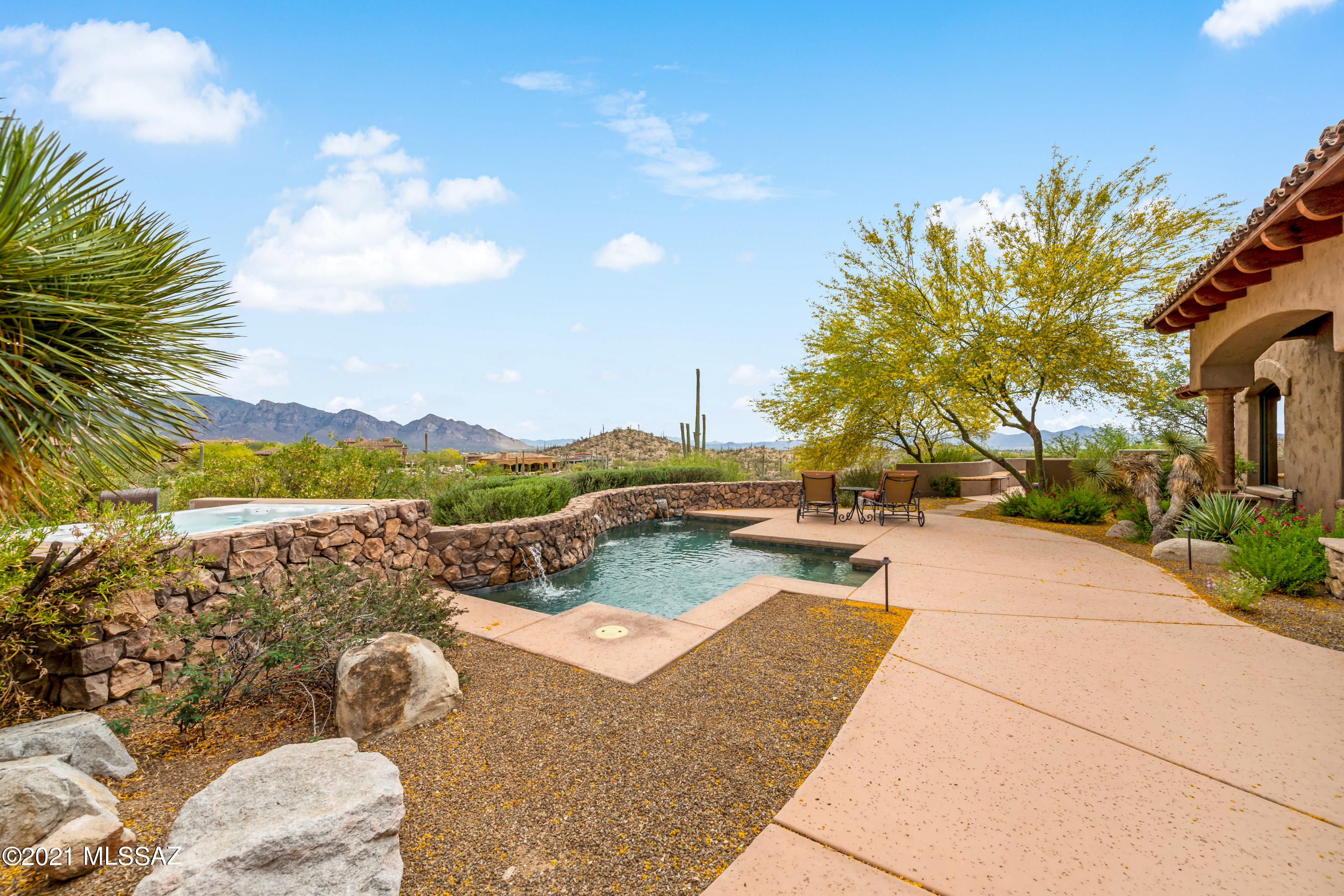 Stone Canyon III - Residential