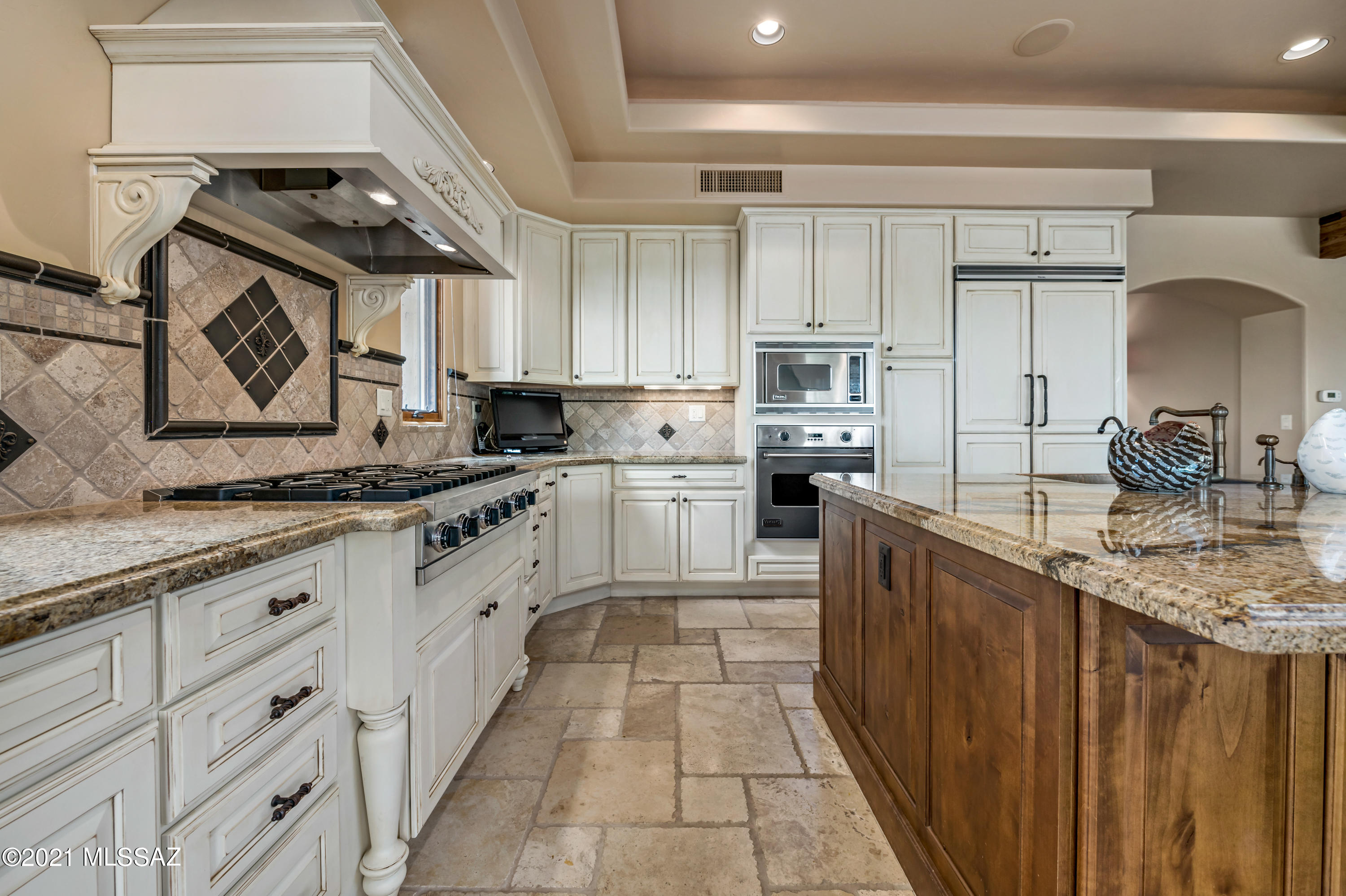 Stone Canyon III - Residential