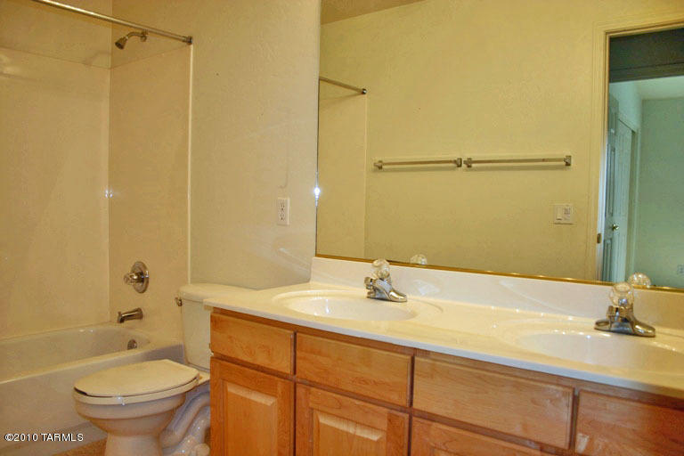 Castle Rock (1-430) - Residential Lease
