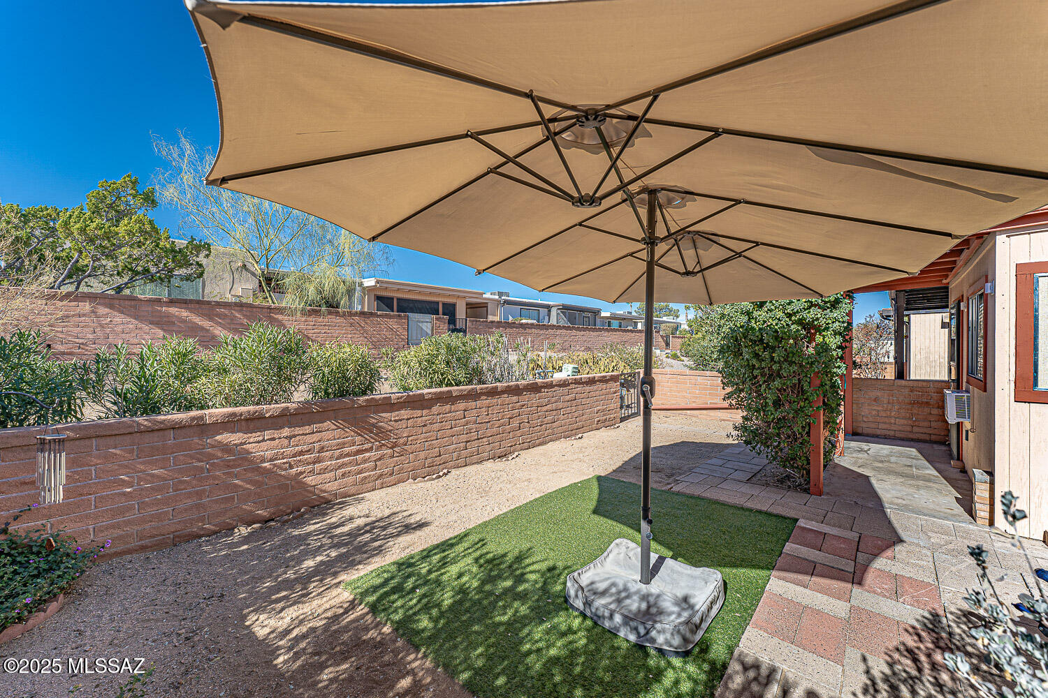 Green Valley Townhouses NO.7 - Residential