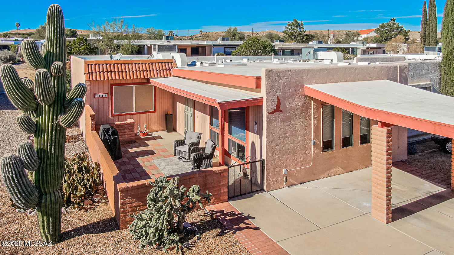 Green Valley Townhouses NO.7 - Residential