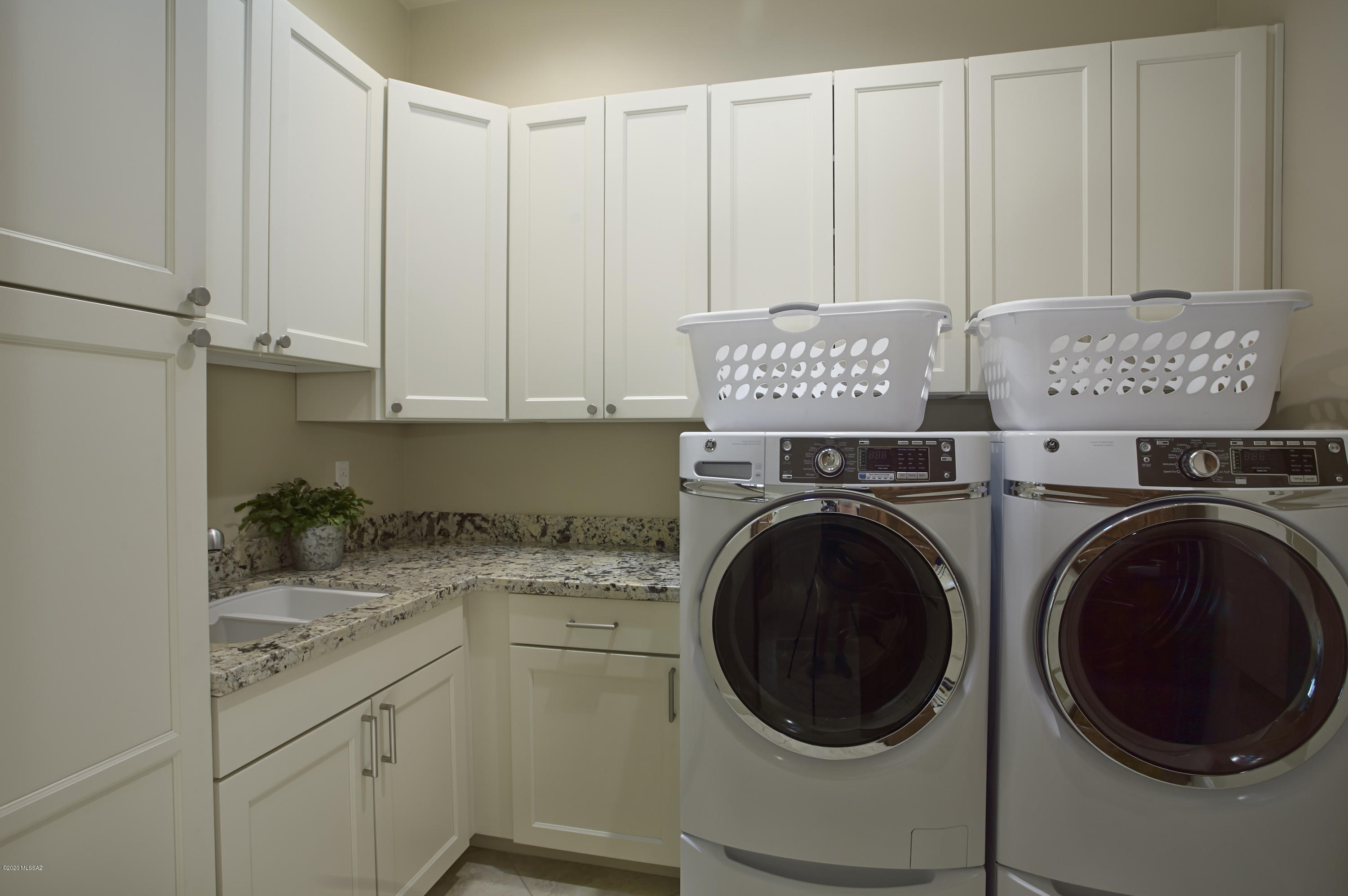 Whaleback Ridge Estates at Ventana Canyon (1-30) - Residential