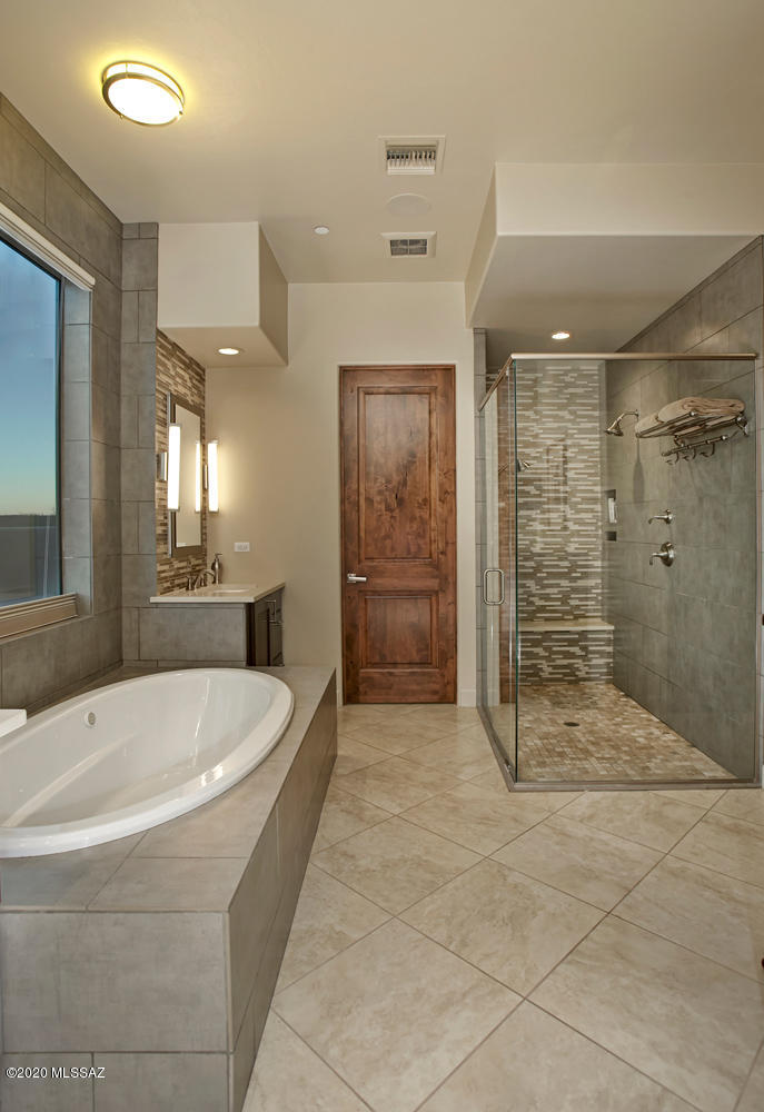 Whaleback Ridge Estates at Ventana Canyon (1-30) - Residential
