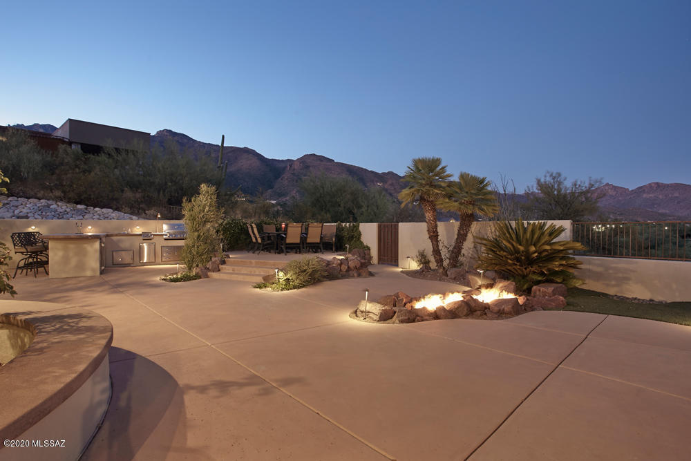 Whaleback Ridge Estates at Ventana Canyon (1-30) - Residential
