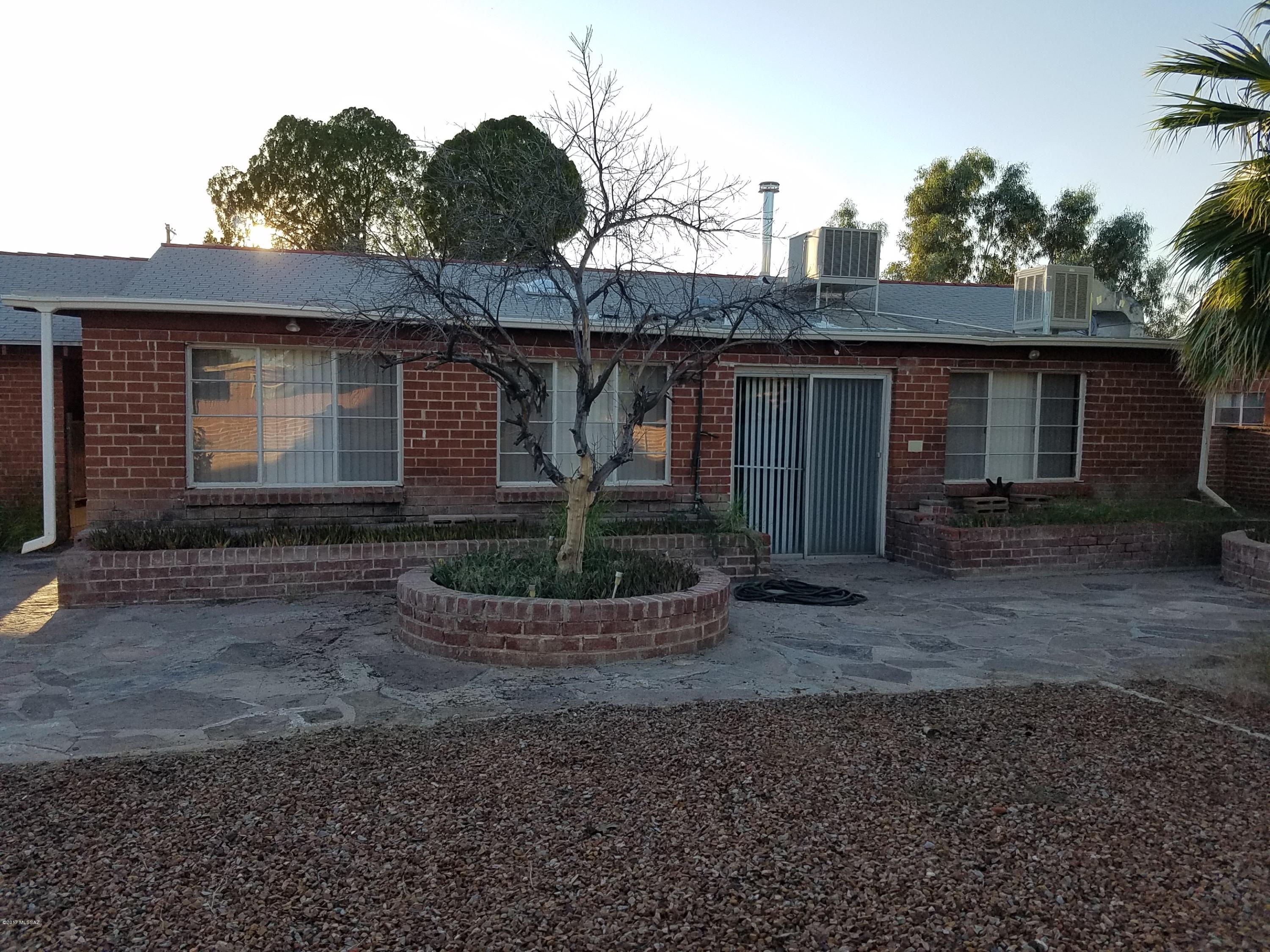 Broadmoor - Residential