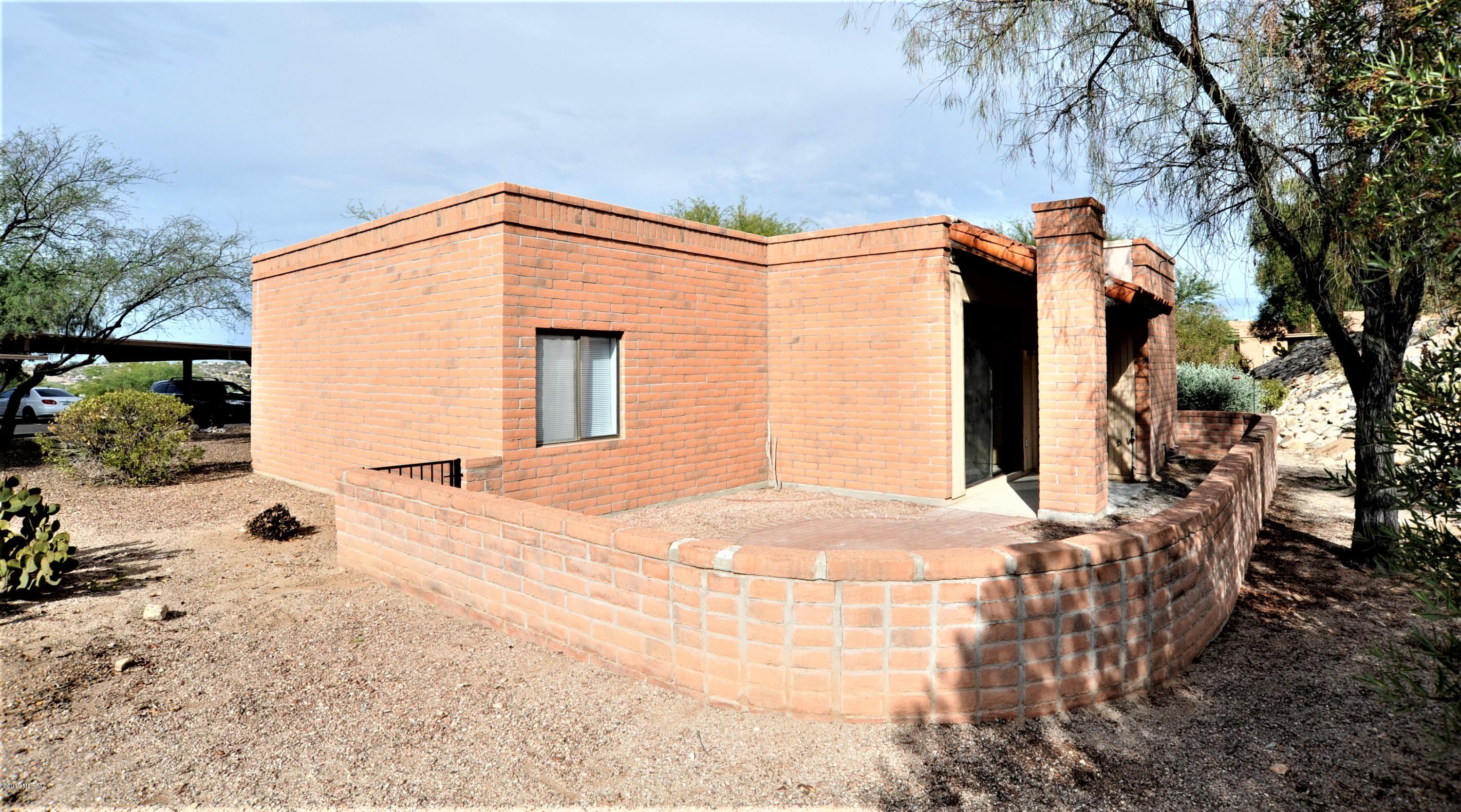 La Cholla Hills(1-313) - Residential