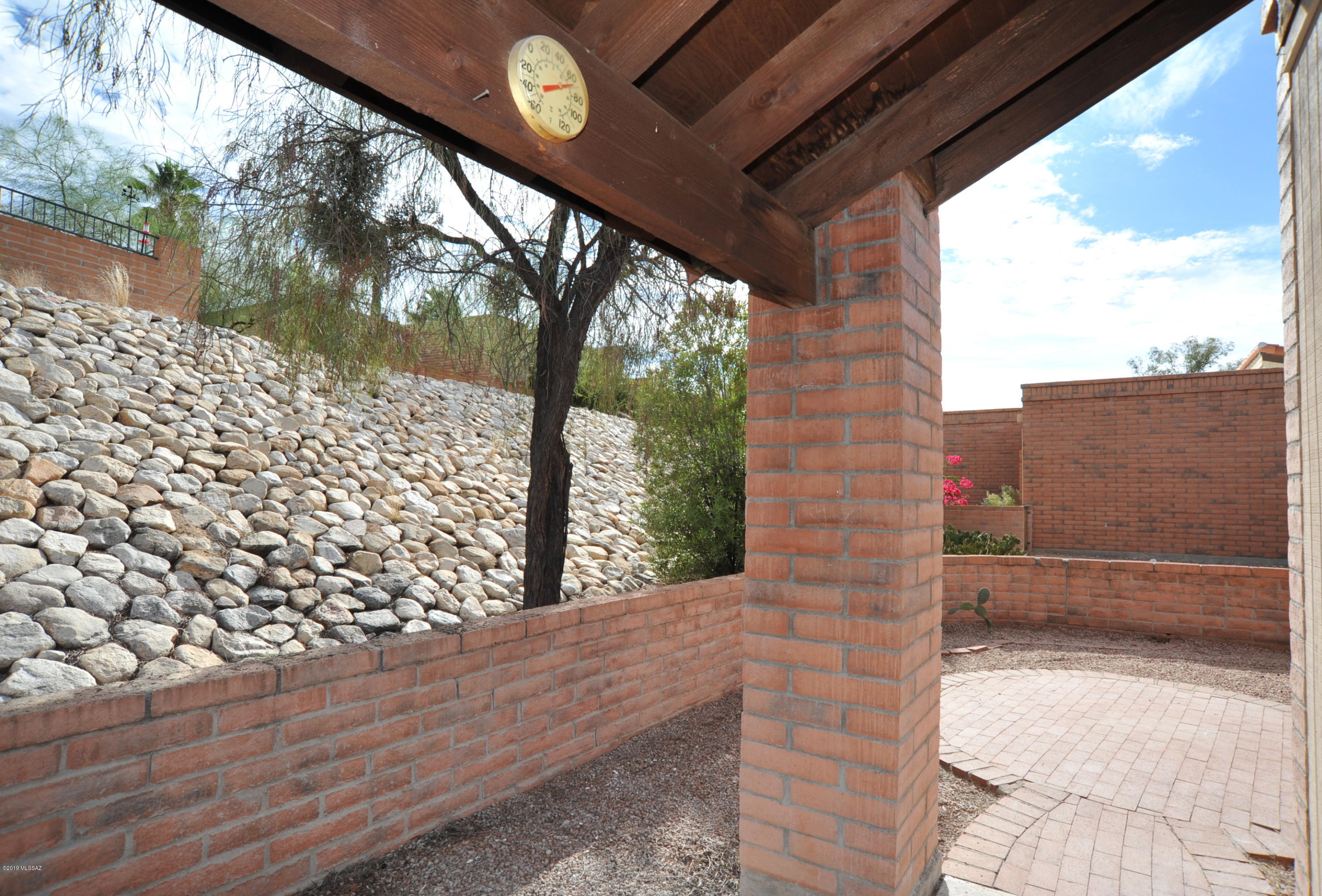 La Cholla Hills(1-313) - Residential