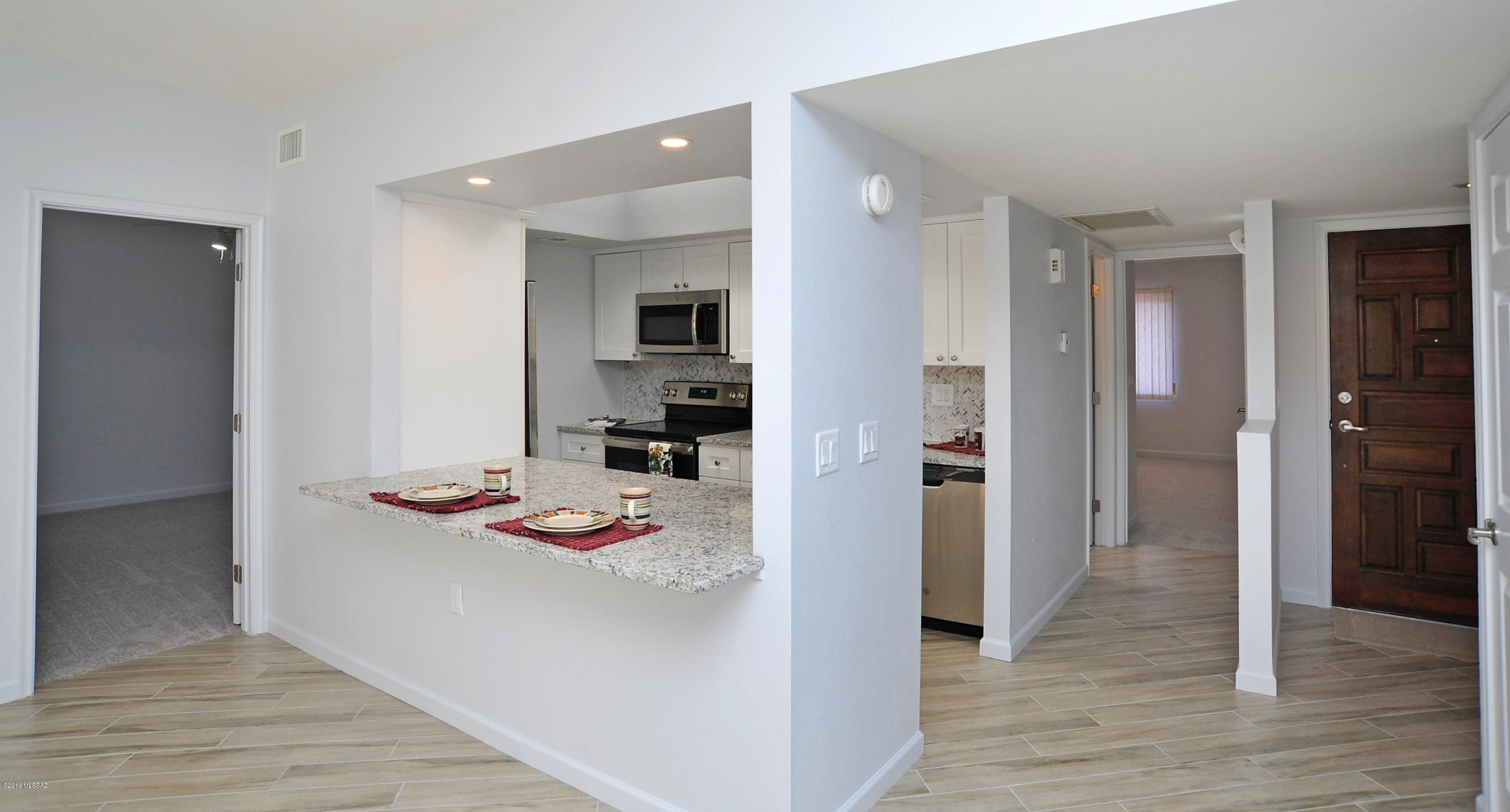 La Cholla Hills(1-313) - Residential