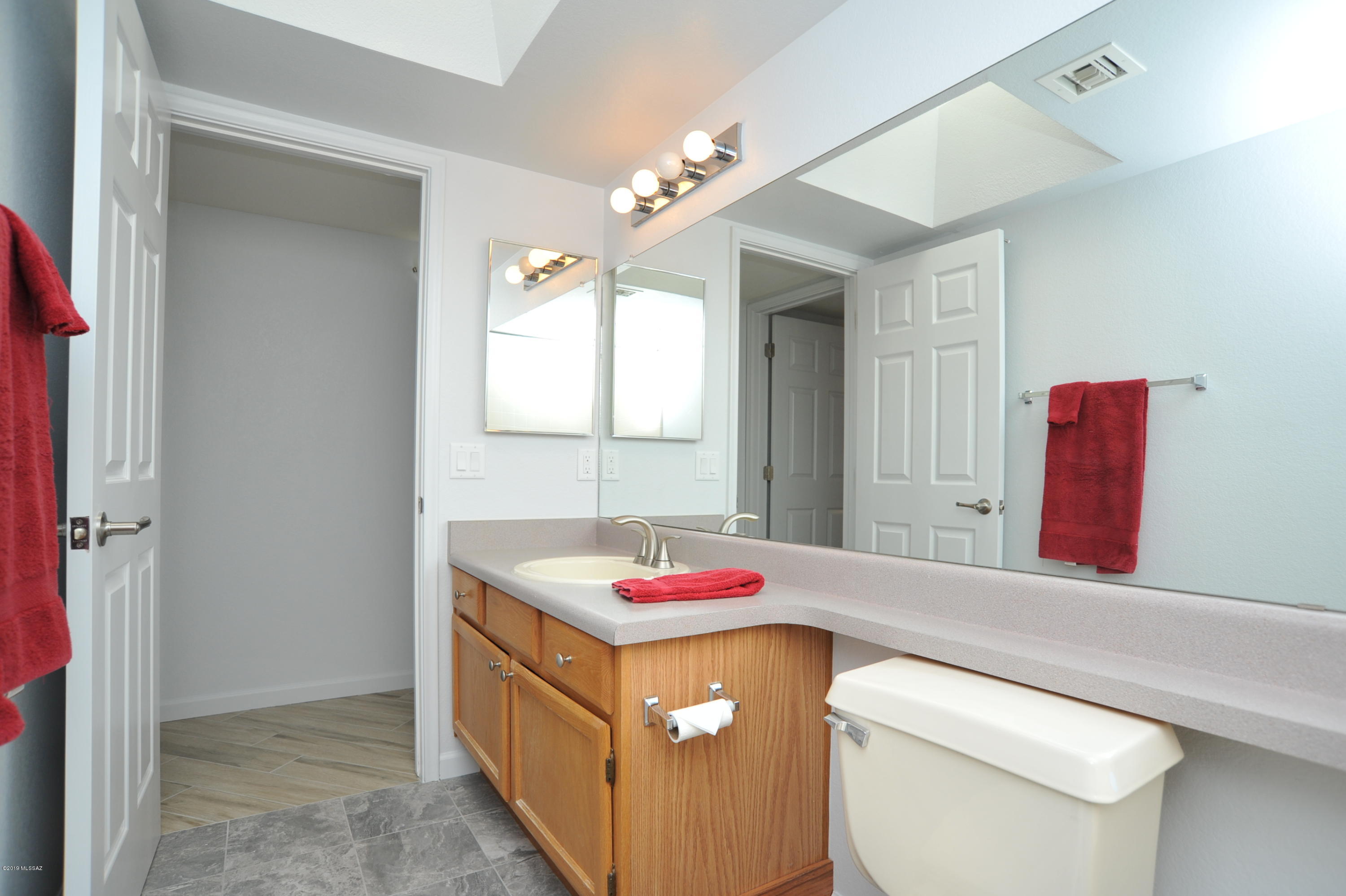 La Cholla Hills(1-313) - Residential