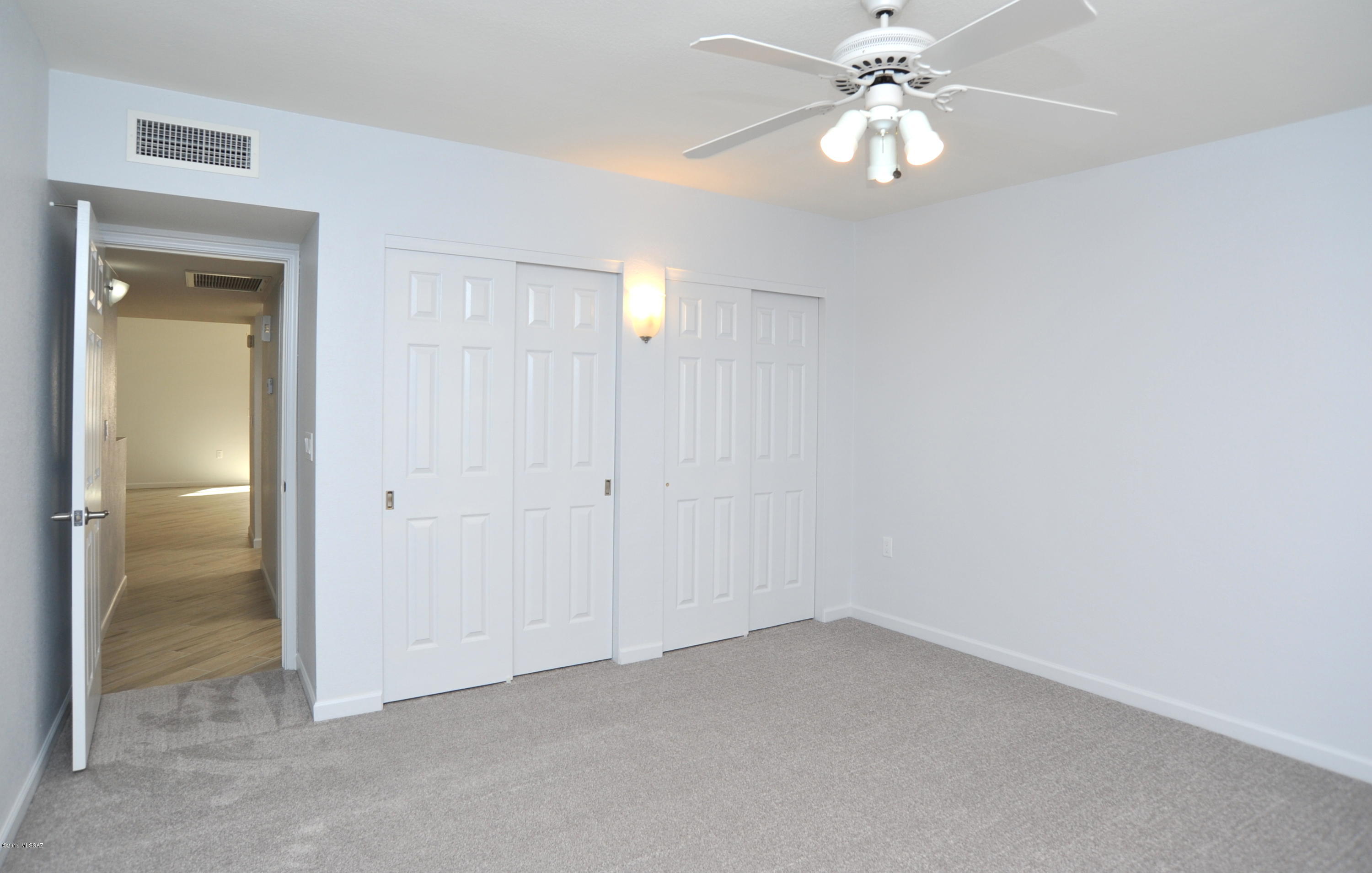 La Cholla Hills(1-313) - Residential