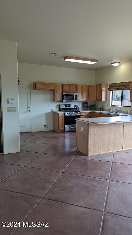 Pedregal(1-50) - Residential Lease