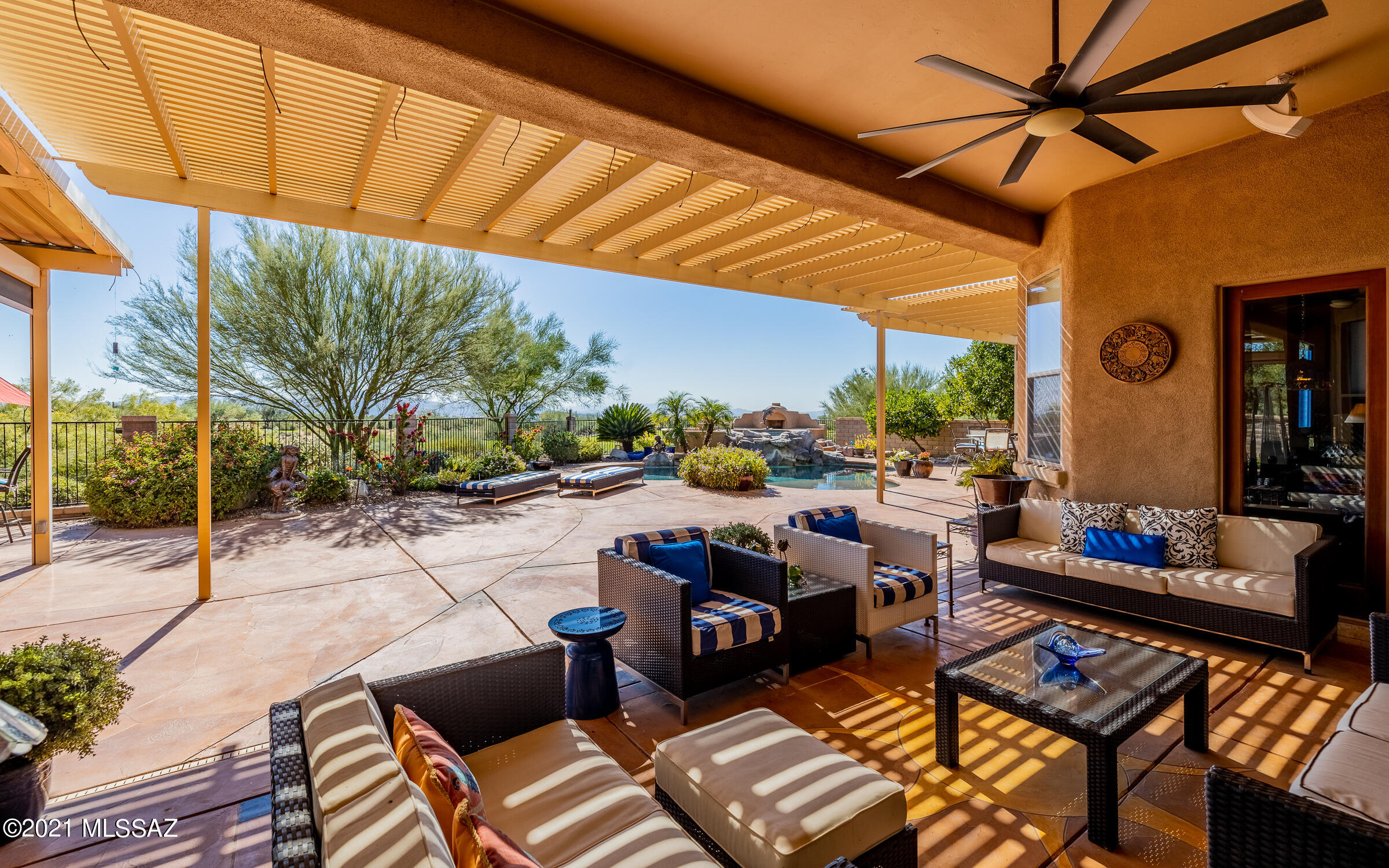 Dos Lagos at Dove Mountain (1-91) - Residential