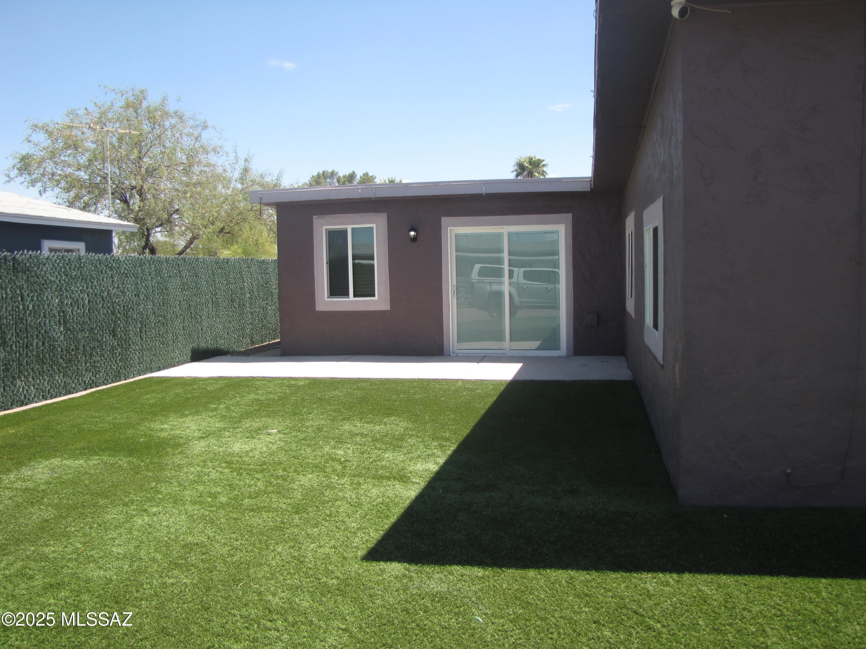 1631 W Buckeye Lane