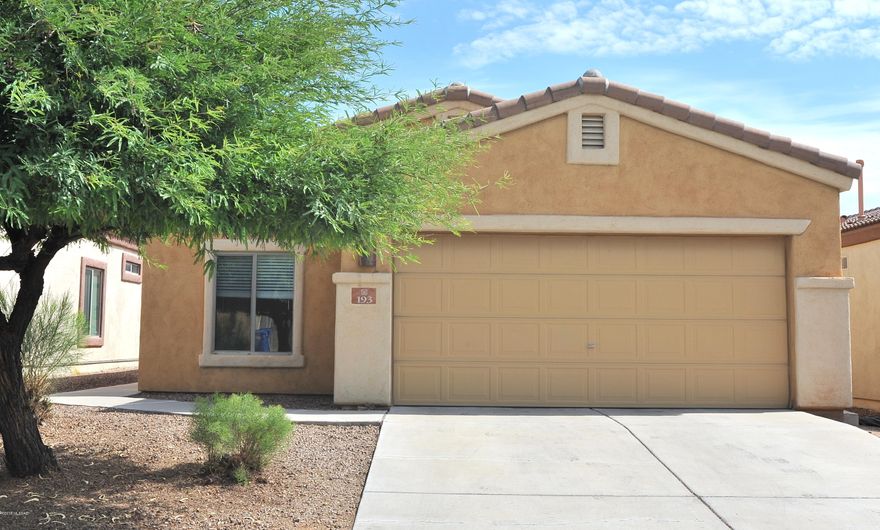 Absolutely adorable move-in ready home with fresh paint & brand new carpet. Light & bright with high ceilings, ceiling fans, updated fixtures & lots of windows. Split bedroom plan with large great room, formal dining & spacious kitchen with nice maple cabinetry, large pantry & new stainless steel appliances including gas range. Good-sized bedrooms, den & private master suite with walk-in closet, separate linen closet & walk-in shower. North/South lot with covered patio for all day shade & spacious two car garage. Walking distance to park & close to community center too. Come see today!