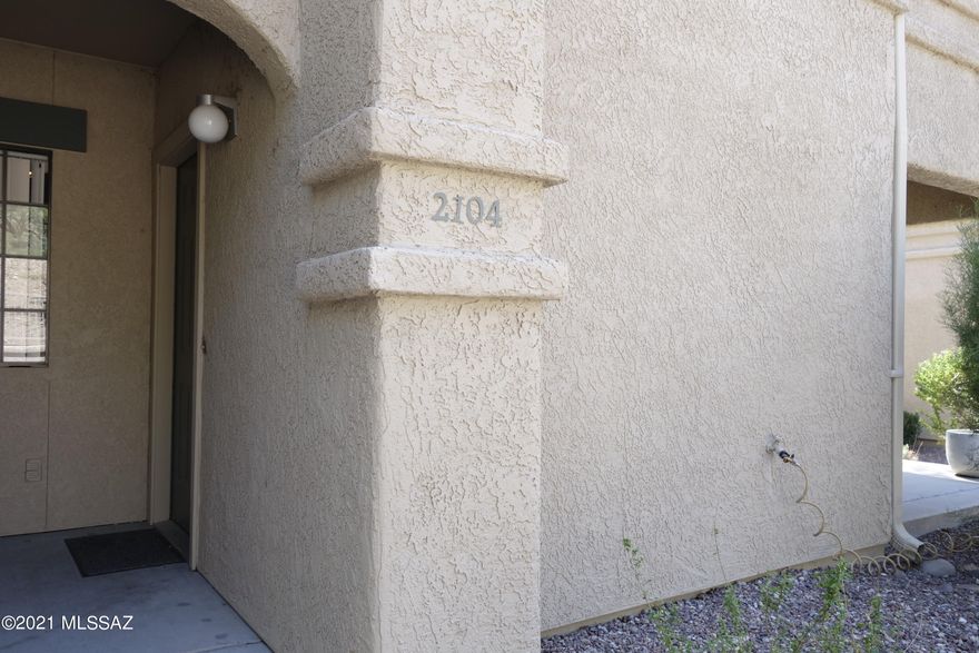 2 bedroom, 1 bath condo in Moonrise @ Starr Pass. 2nd bedroom can double up as office/den. Wood burning fireplace in living area w/ sliding door to covered patio area. Carpet floor with tile in kitchen. All appliances convey. Condo is tucked away in the SW corner of the property.