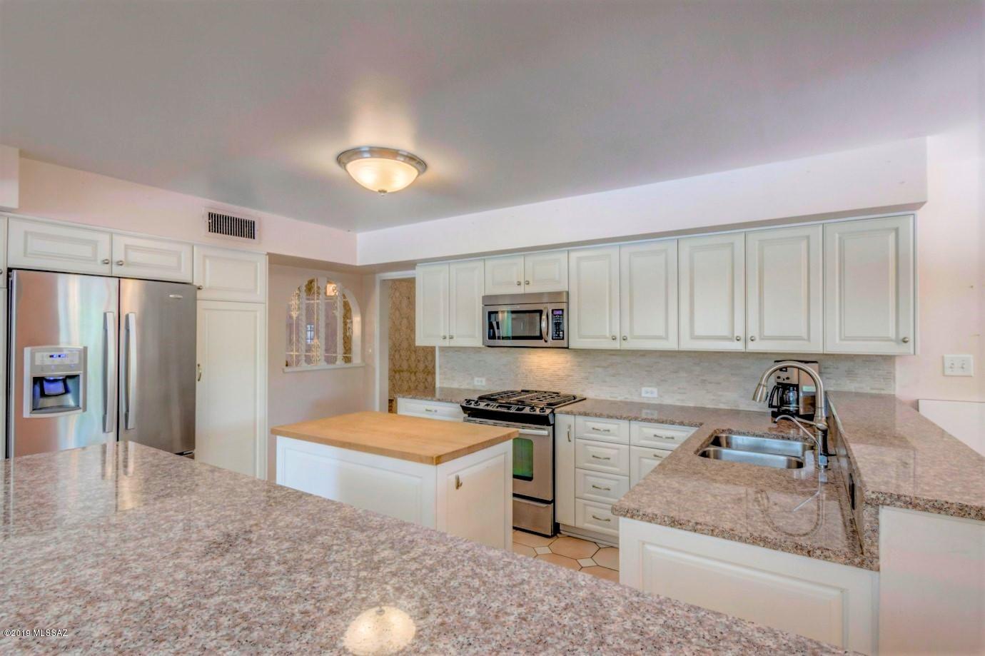 Country Club Estates NO. 1 - Residential